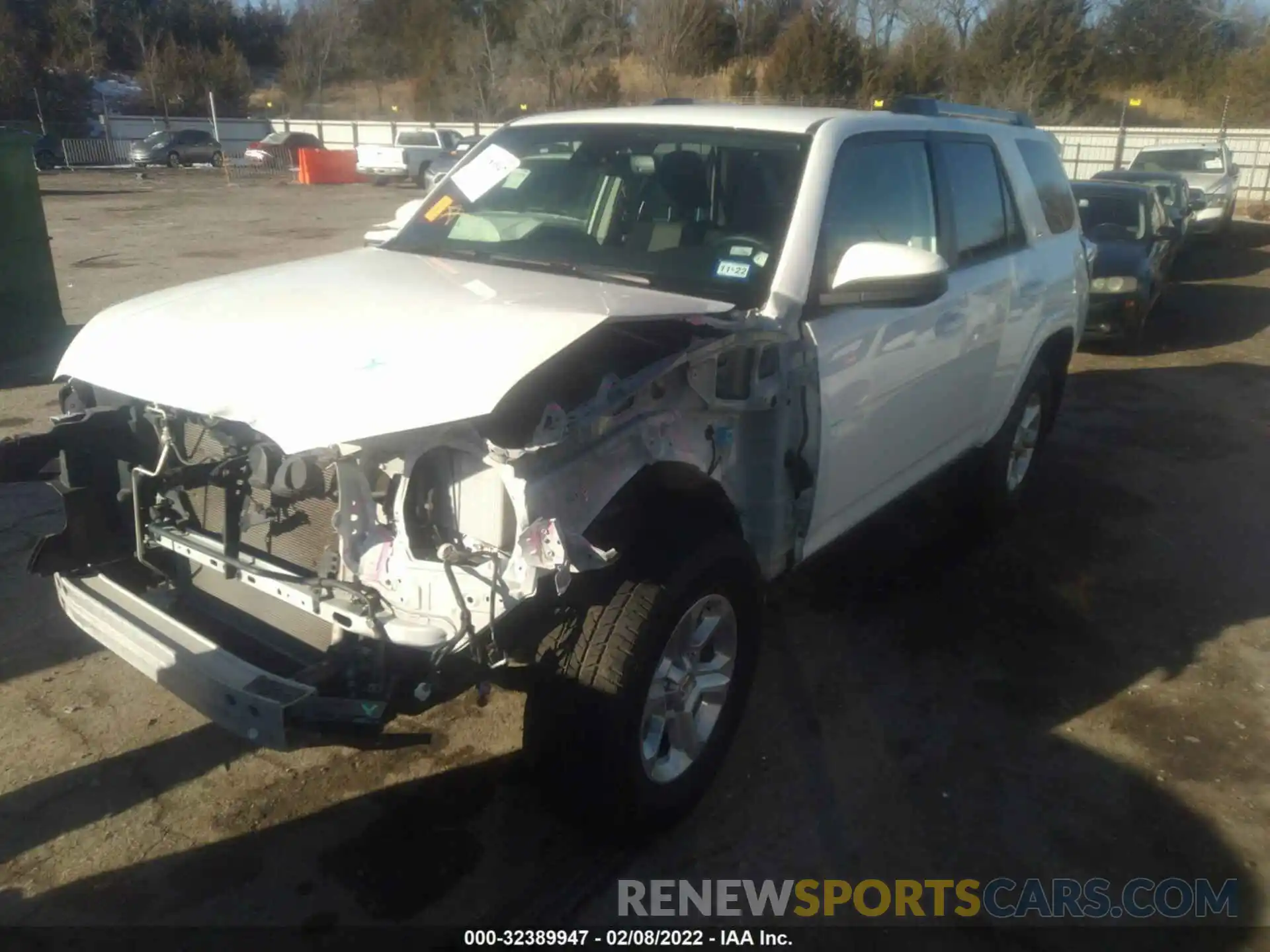 2 Photograph of a damaged car JTEEU5JR0M5232851 TOYOTA 4RUNNER 2021