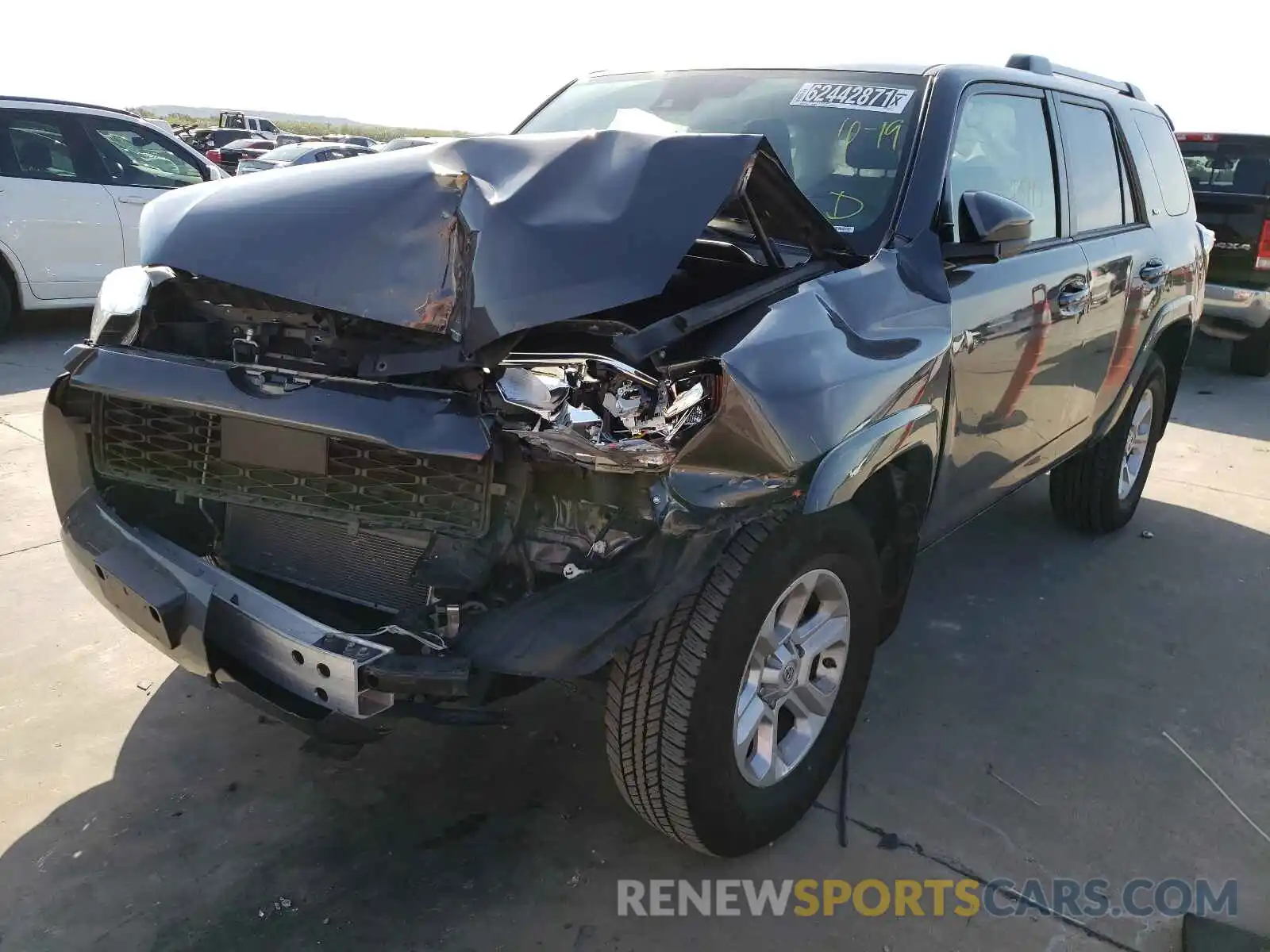 2 Photograph of a damaged car JTEEU5JR0M5234633 TOYOTA 4RUNNER 2021