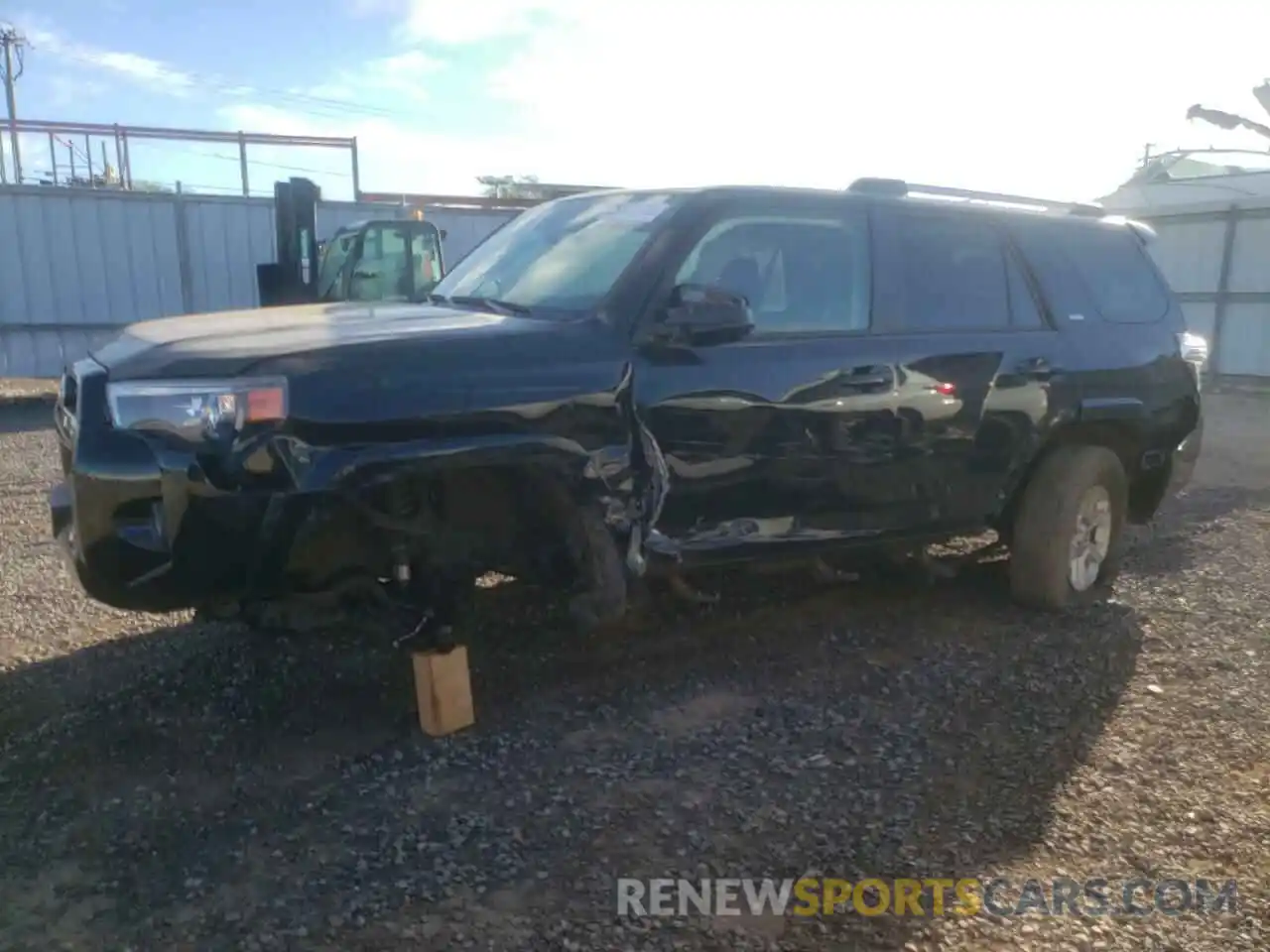 1 Photograph of a damaged car JTEEU5JR0M5238939 TOYOTA 4RUNNER 2021