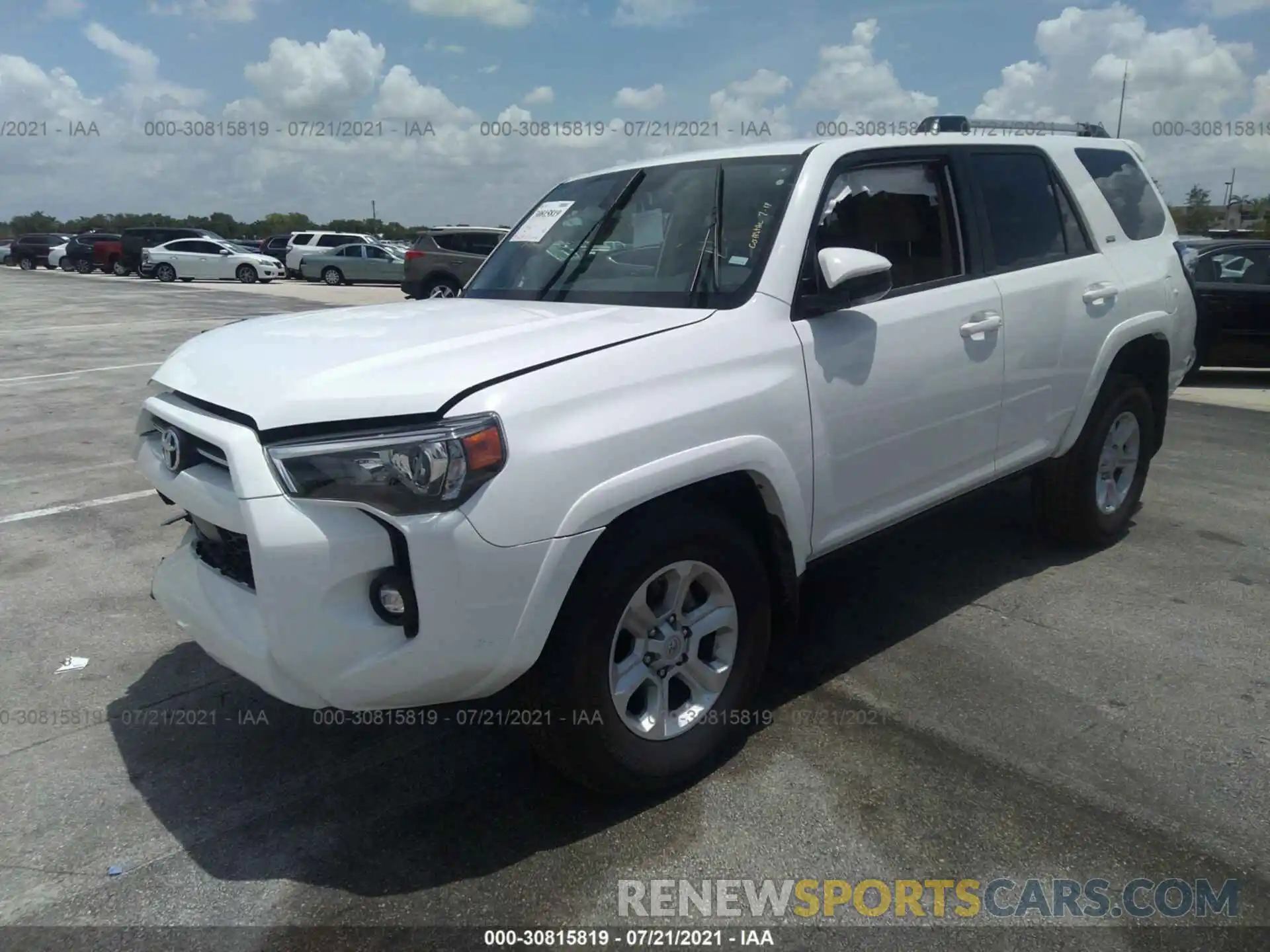 2 Photograph of a damaged car JTEEU5JR0M5240397 TOYOTA 4RUNNER 2021