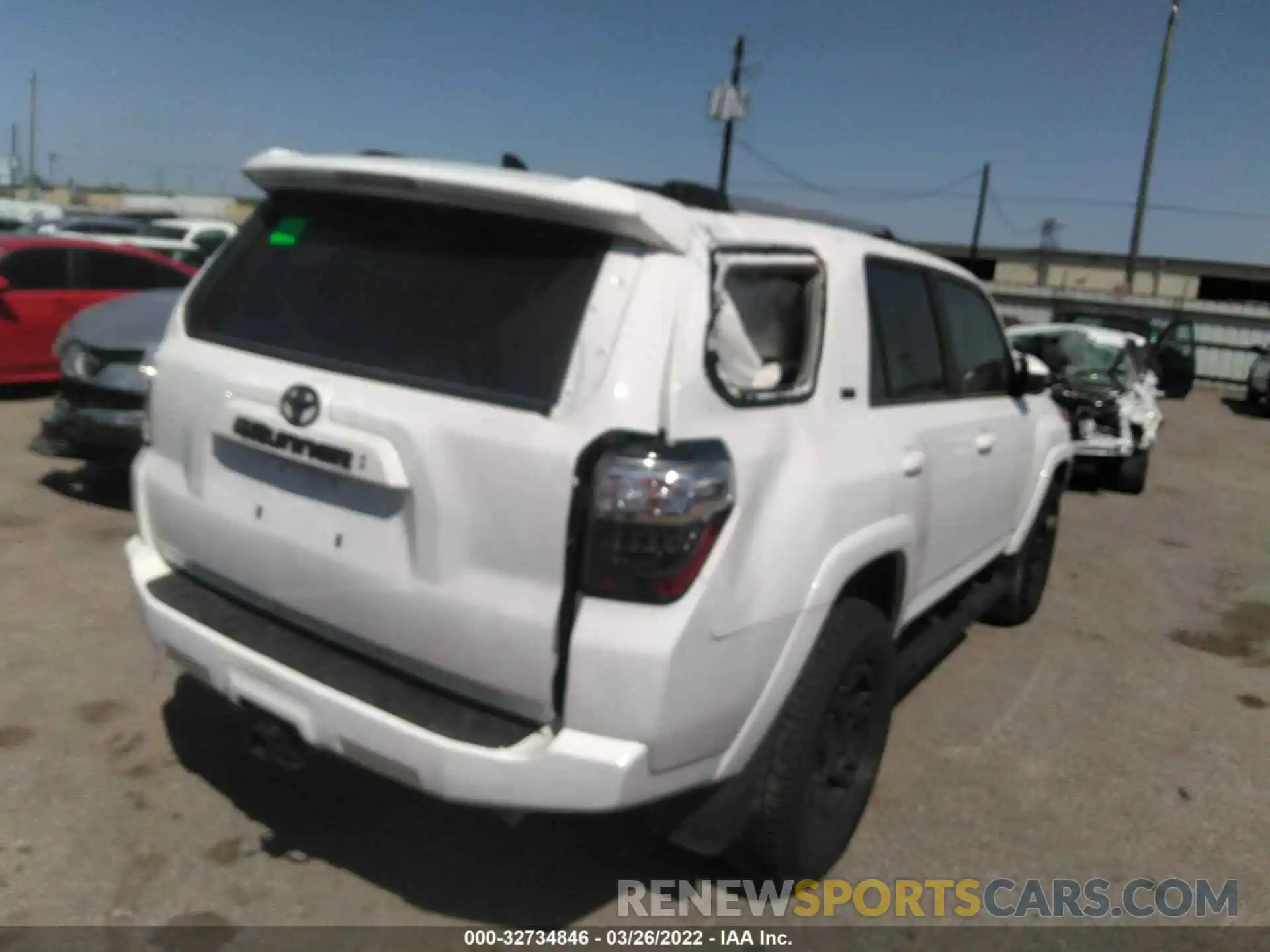 4 Фотография поврежденного автомобиля JTEEU5JR0M5245258 TOYOTA 4RUNNER 2021