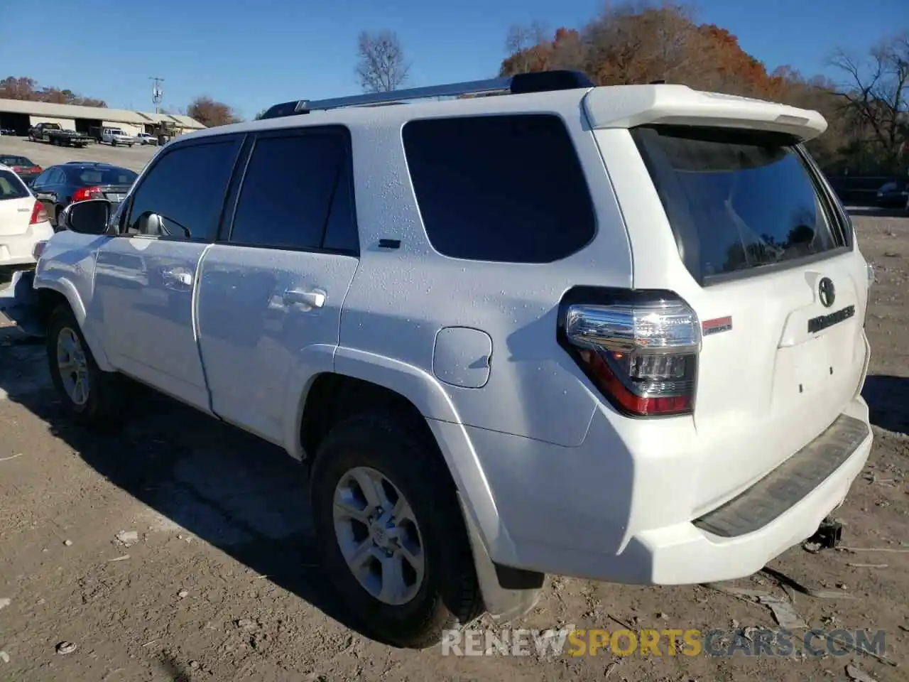 3 Photograph of a damaged car JTEEU5JR0M5245289 TOYOTA 4RUNNER 2021