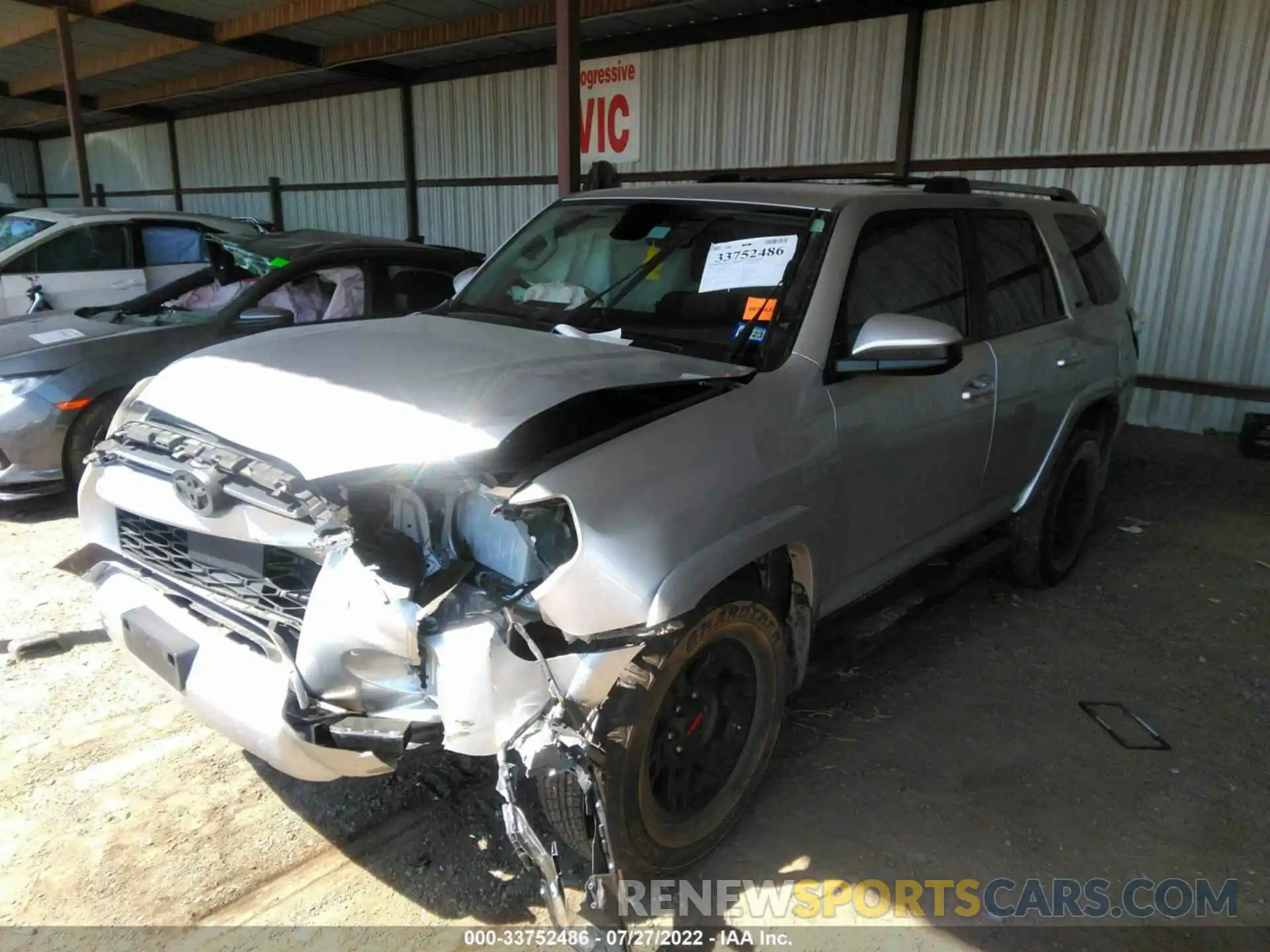 2 Photograph of a damaged car JTEEU5JR0M5249150 TOYOTA 4RUNNER 2021