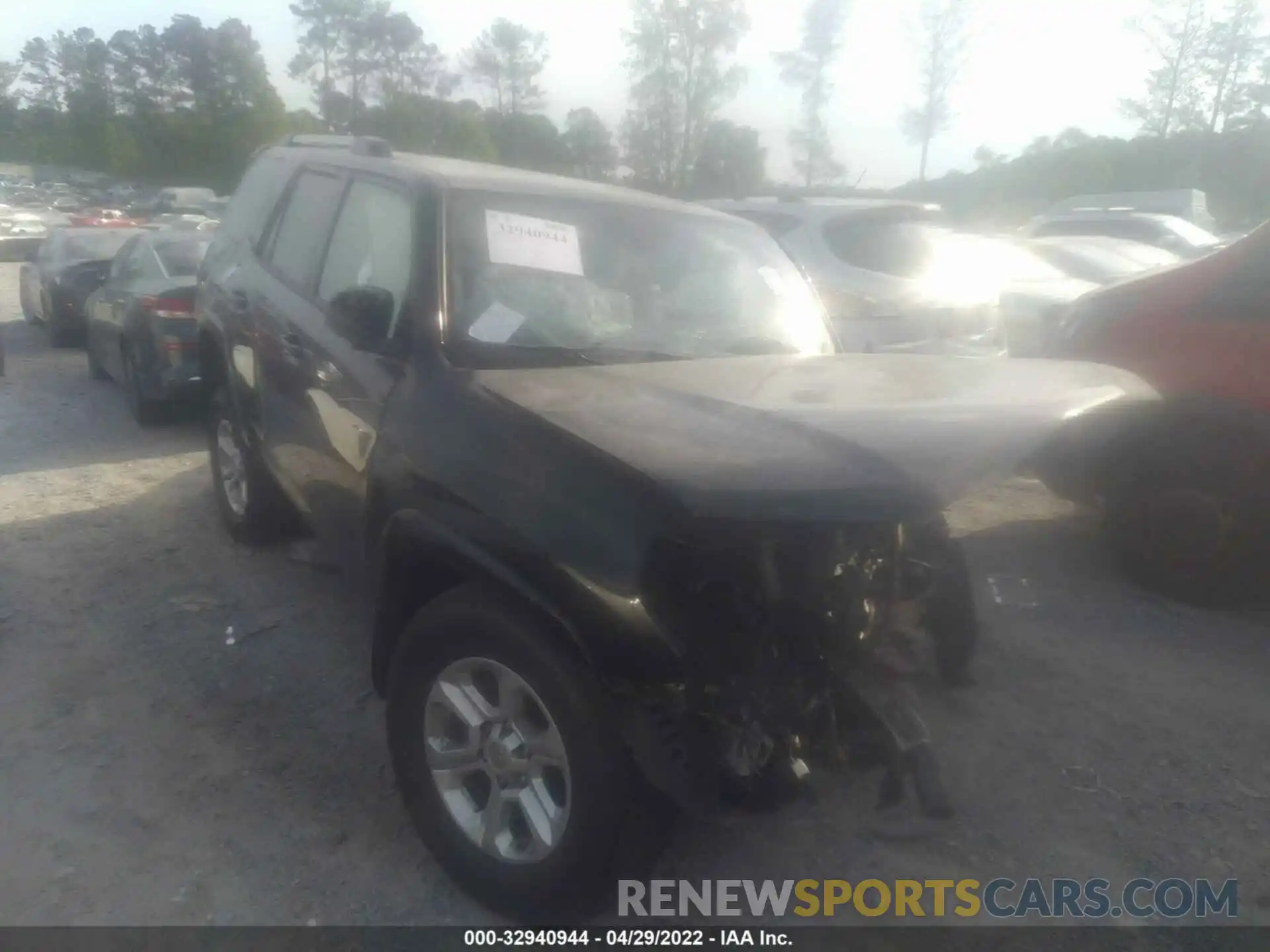 1 Photograph of a damaged car JTEEU5JR1M5230705 TOYOTA 4RUNNER 2021