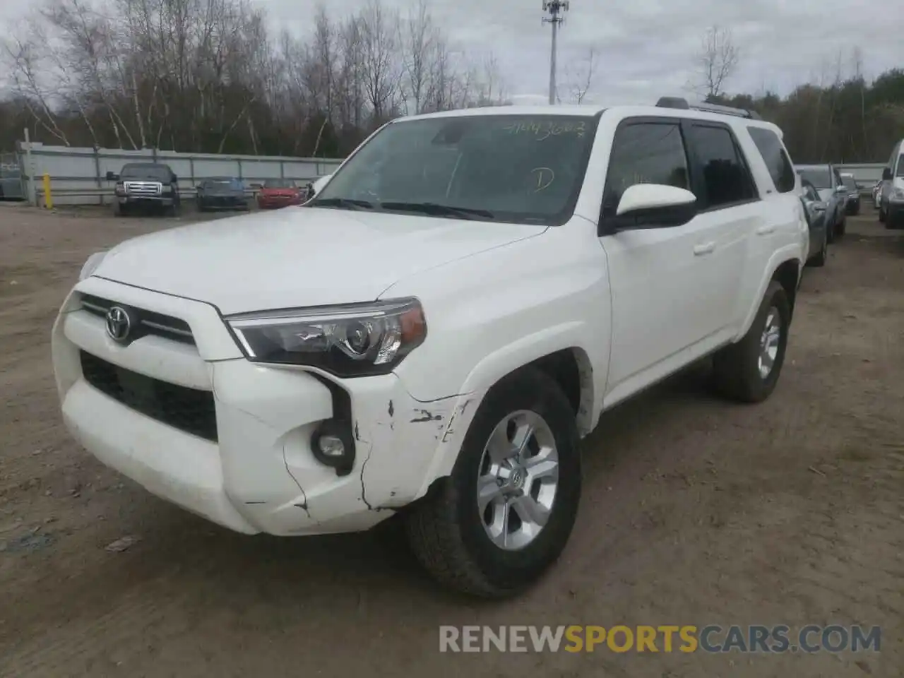 2 Photograph of a damaged car JTEEU5JR1M5238903 TOYOTA 4RUNNER 2021