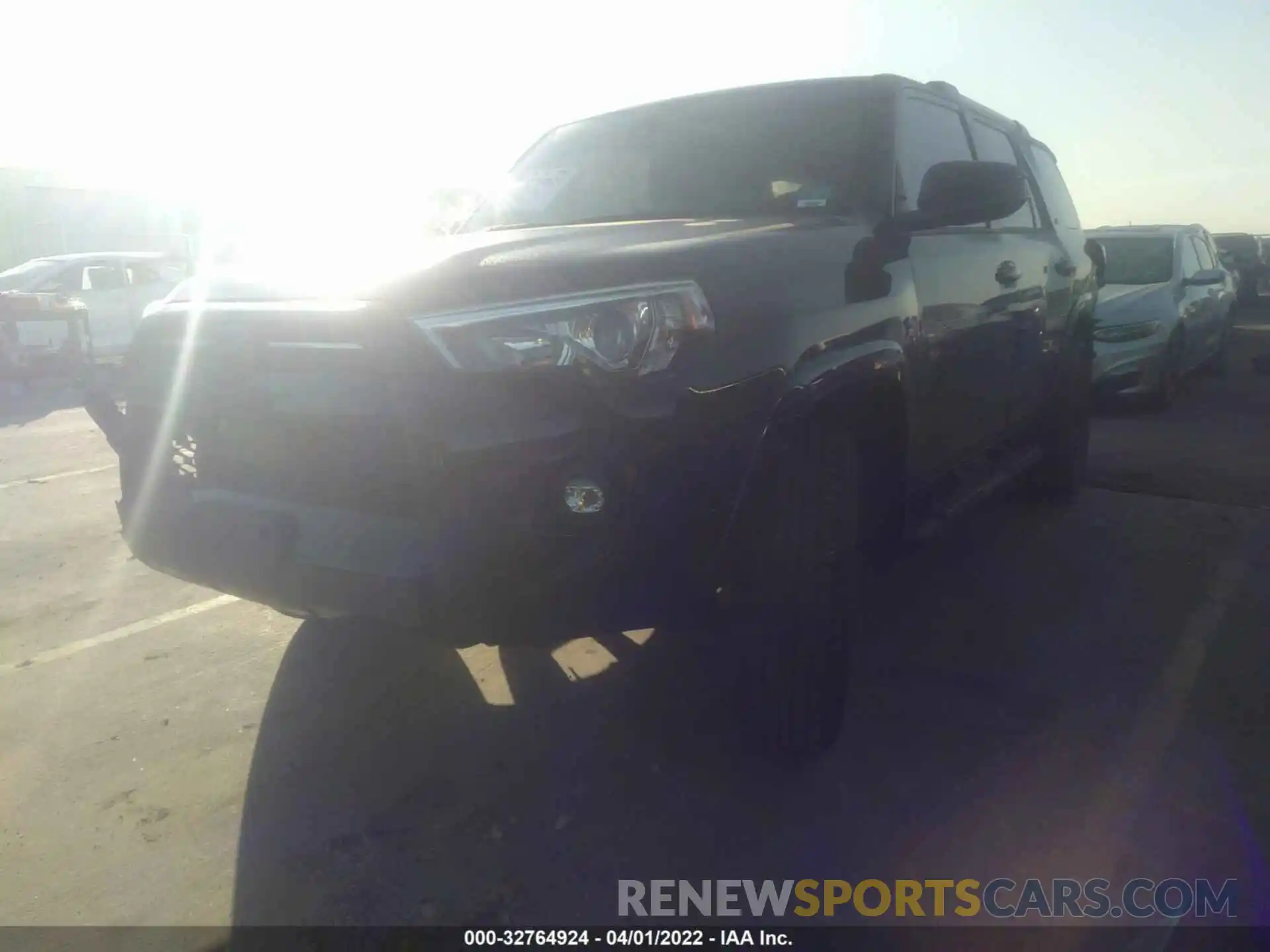 2 Photograph of a damaged car JTEEU5JR2M5228560 TOYOTA 4RUNNER 2021