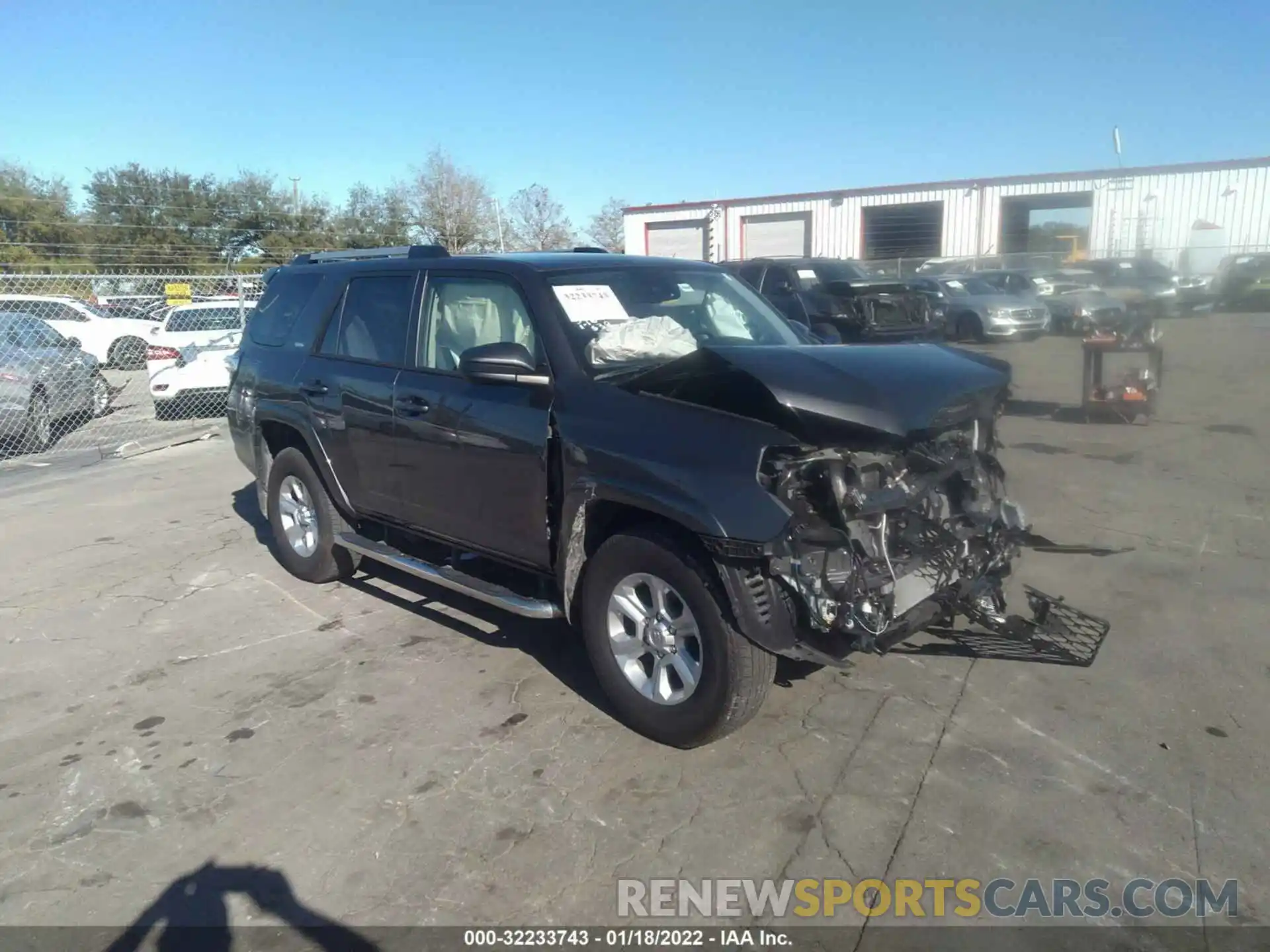 1 Photograph of a damaged car JTEEU5JR2M5232219 TOYOTA 4RUNNER 2021