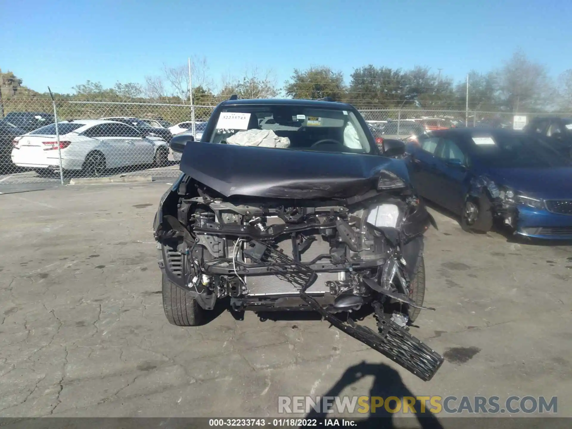 6 Photograph of a damaged car JTEEU5JR2M5232219 TOYOTA 4RUNNER 2021