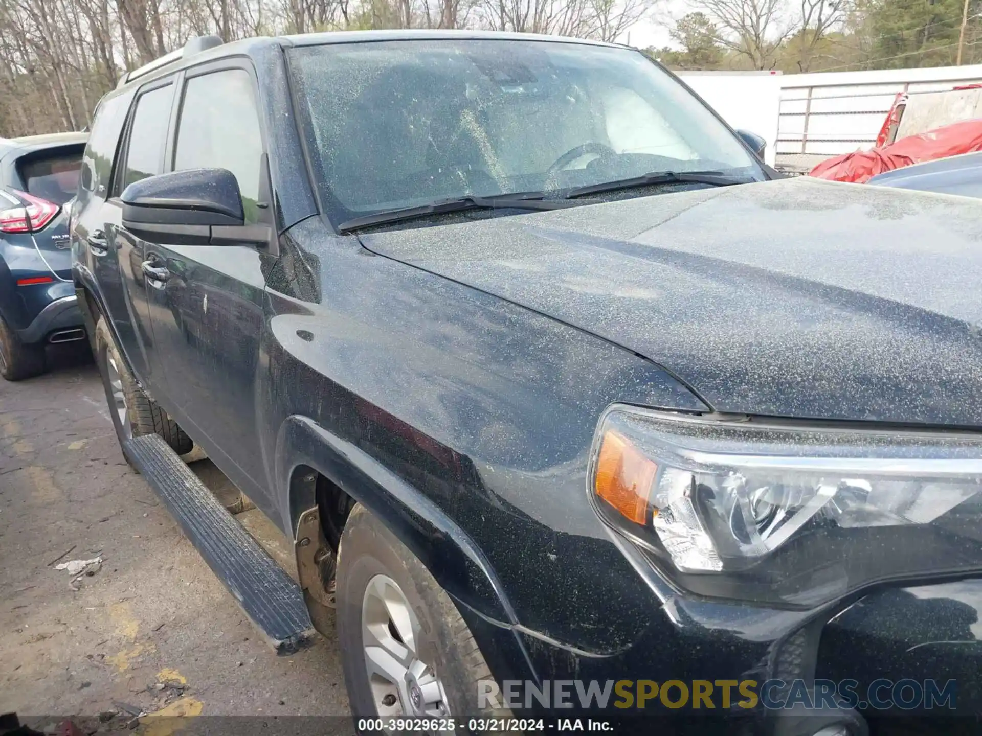 13 Photograph of a damaged car JTEEU5JR2M5235606 TOYOTA 4RUNNER 2021