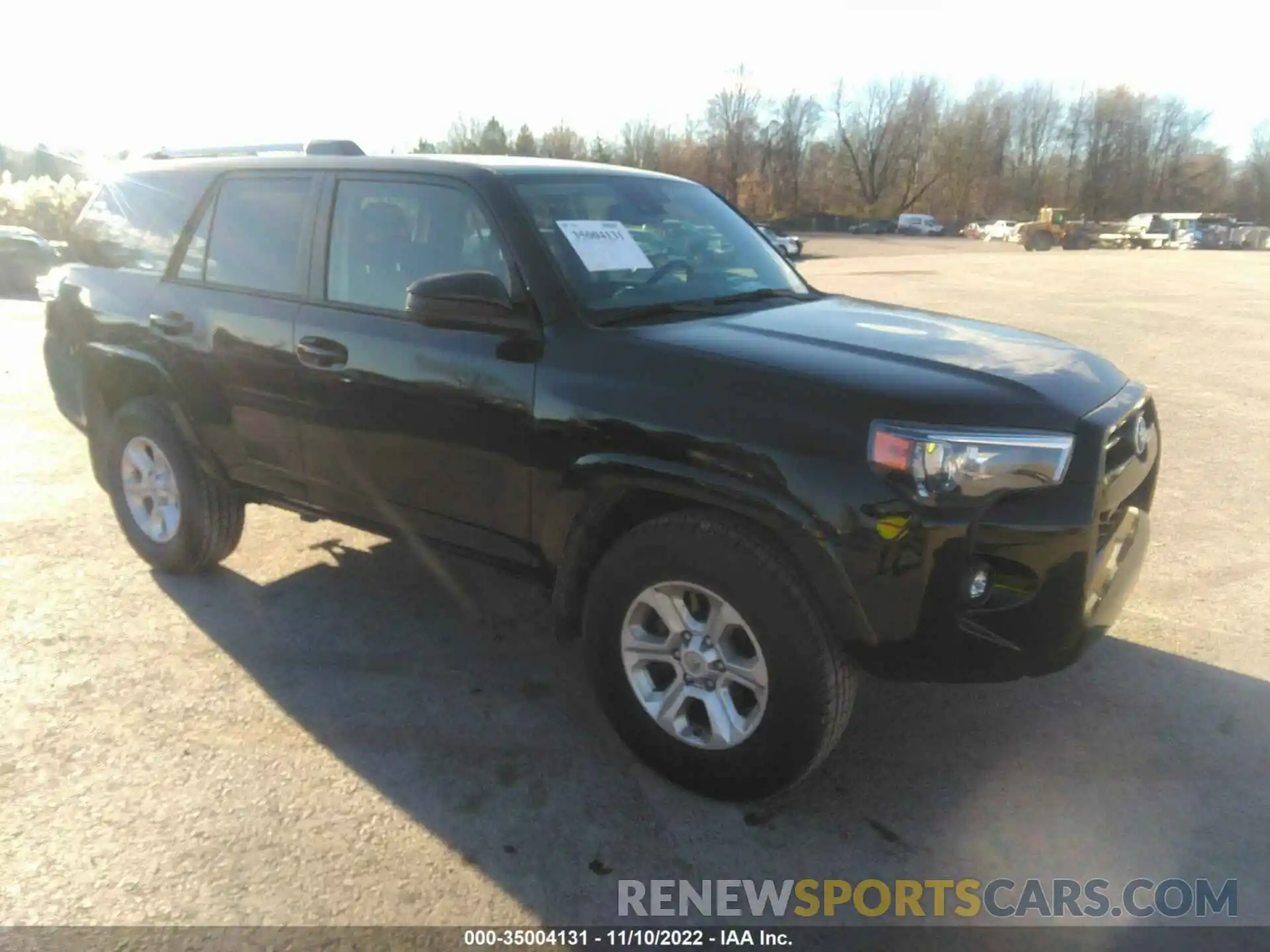 1 Photograph of a damaged car JTEEU5JR4M5233663 TOYOTA 4RUNNER 2021