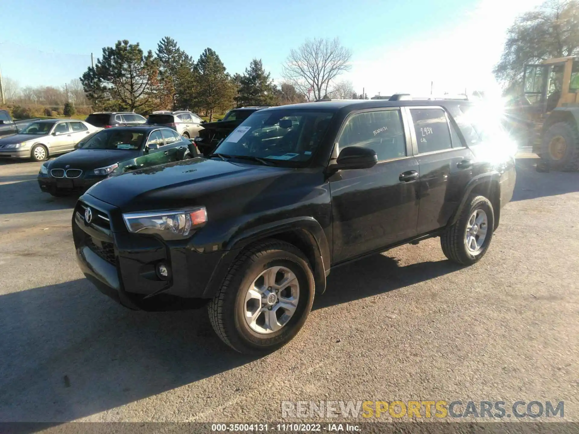 2 Photograph of a damaged car JTEEU5JR4M5233663 TOYOTA 4RUNNER 2021