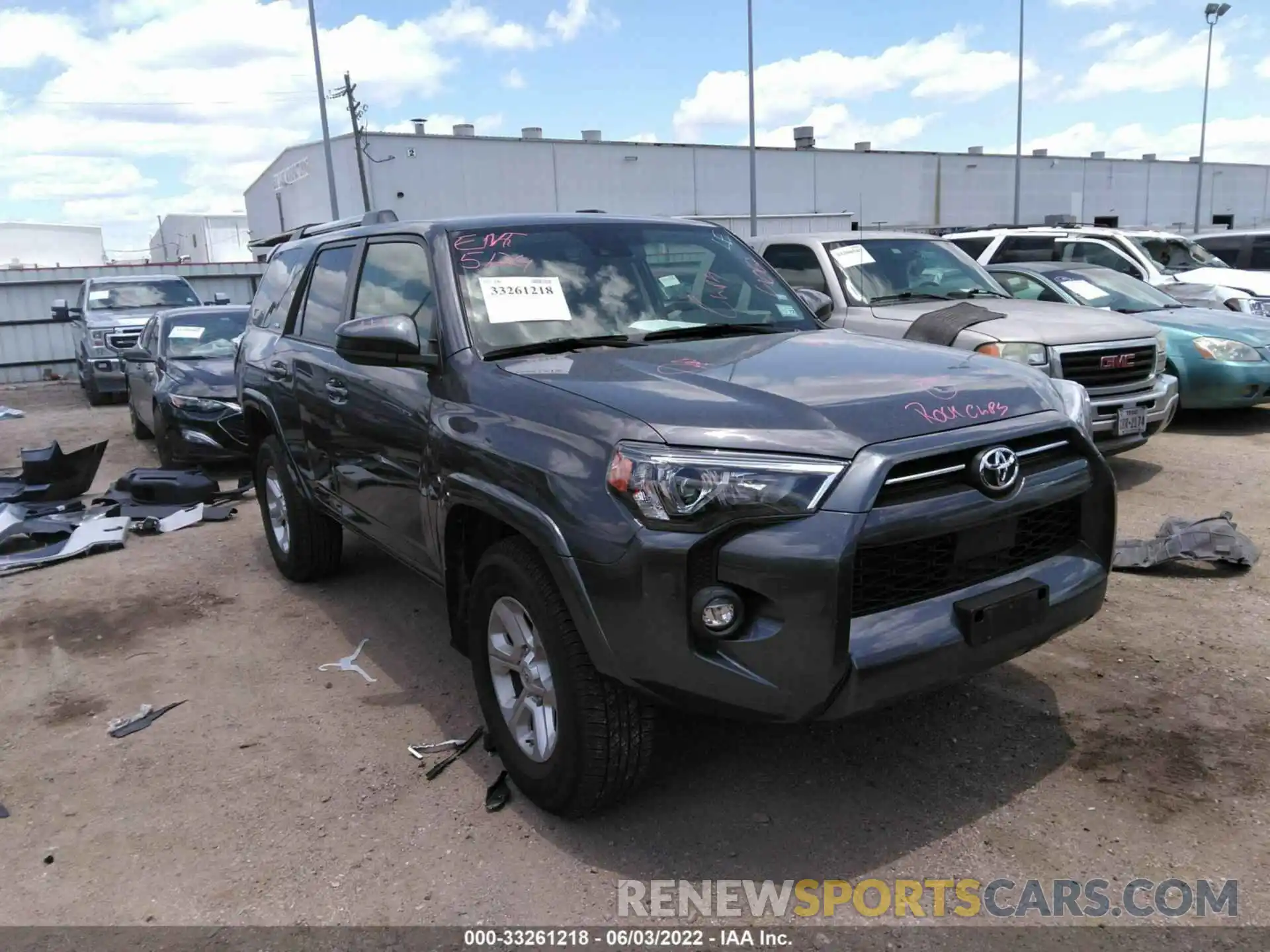 1 Photograph of a damaged car JTEEU5JR4M5236093 TOYOTA 4RUNNER 2021