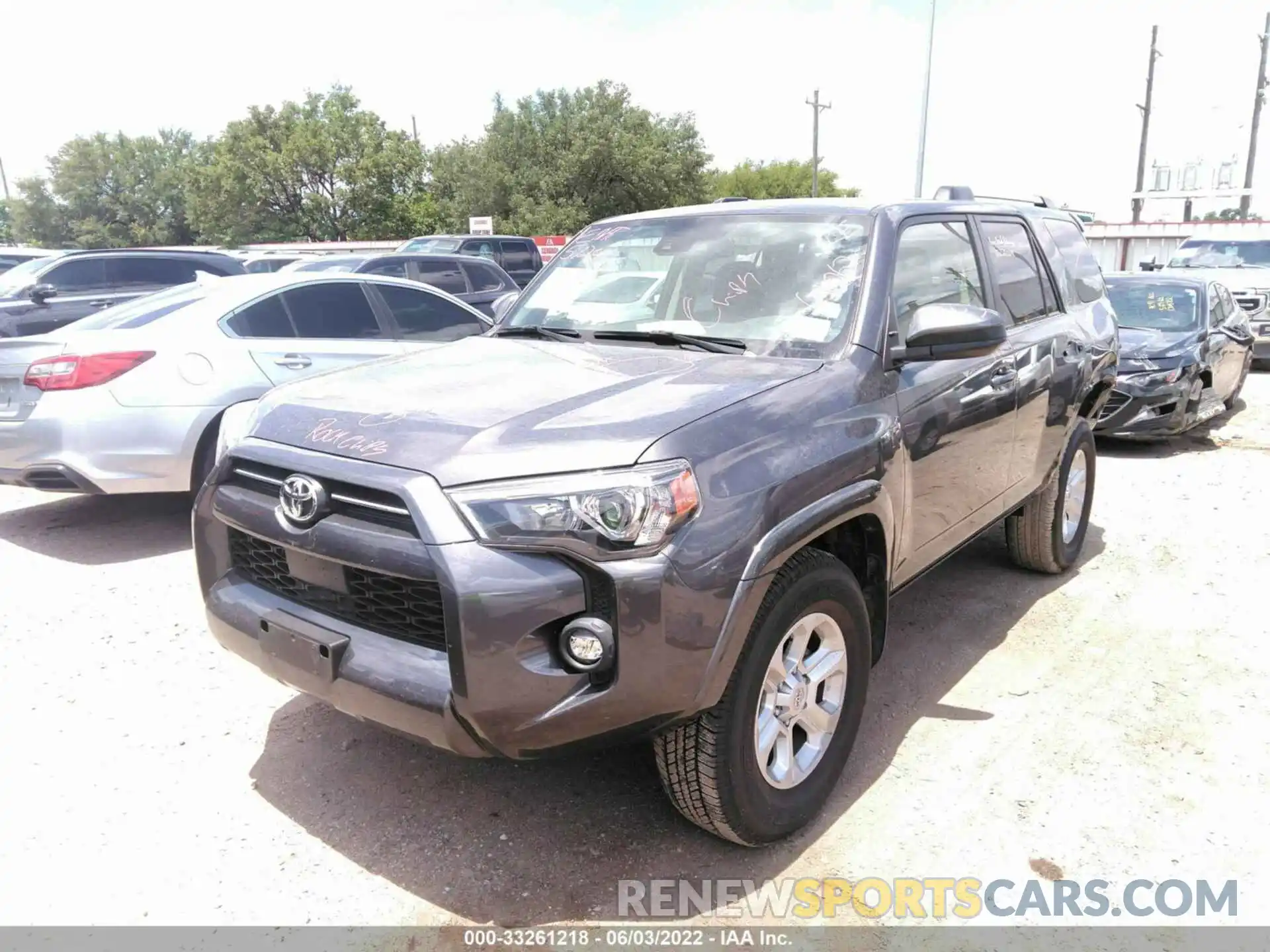 2 Photograph of a damaged car JTEEU5JR4M5236093 TOYOTA 4RUNNER 2021