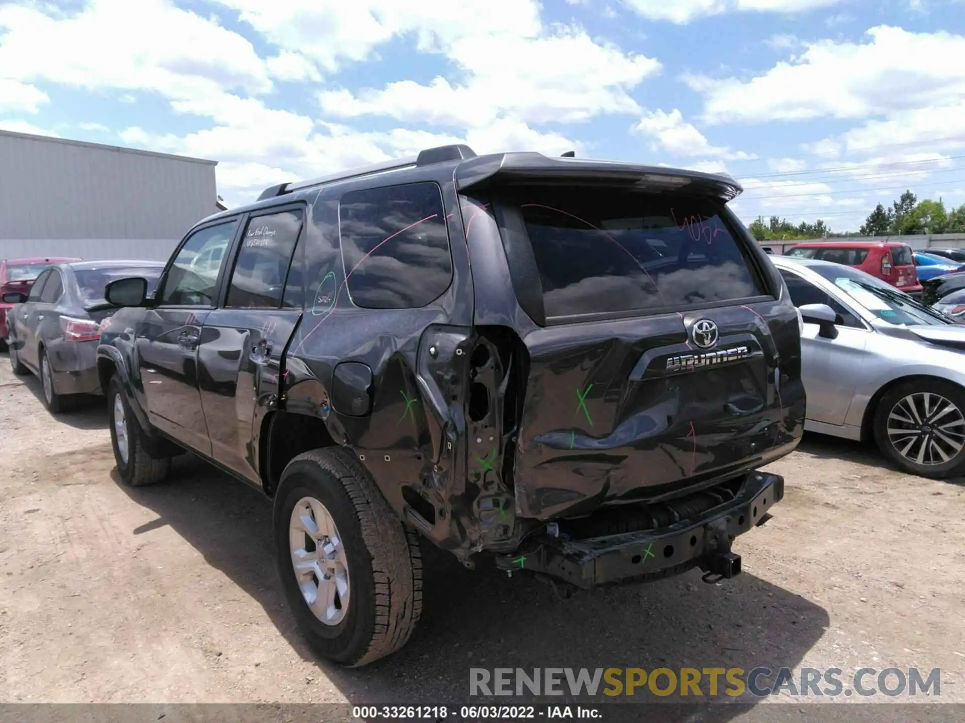 3 Photograph of a damaged car JTEEU5JR4M5236093 TOYOTA 4RUNNER 2021