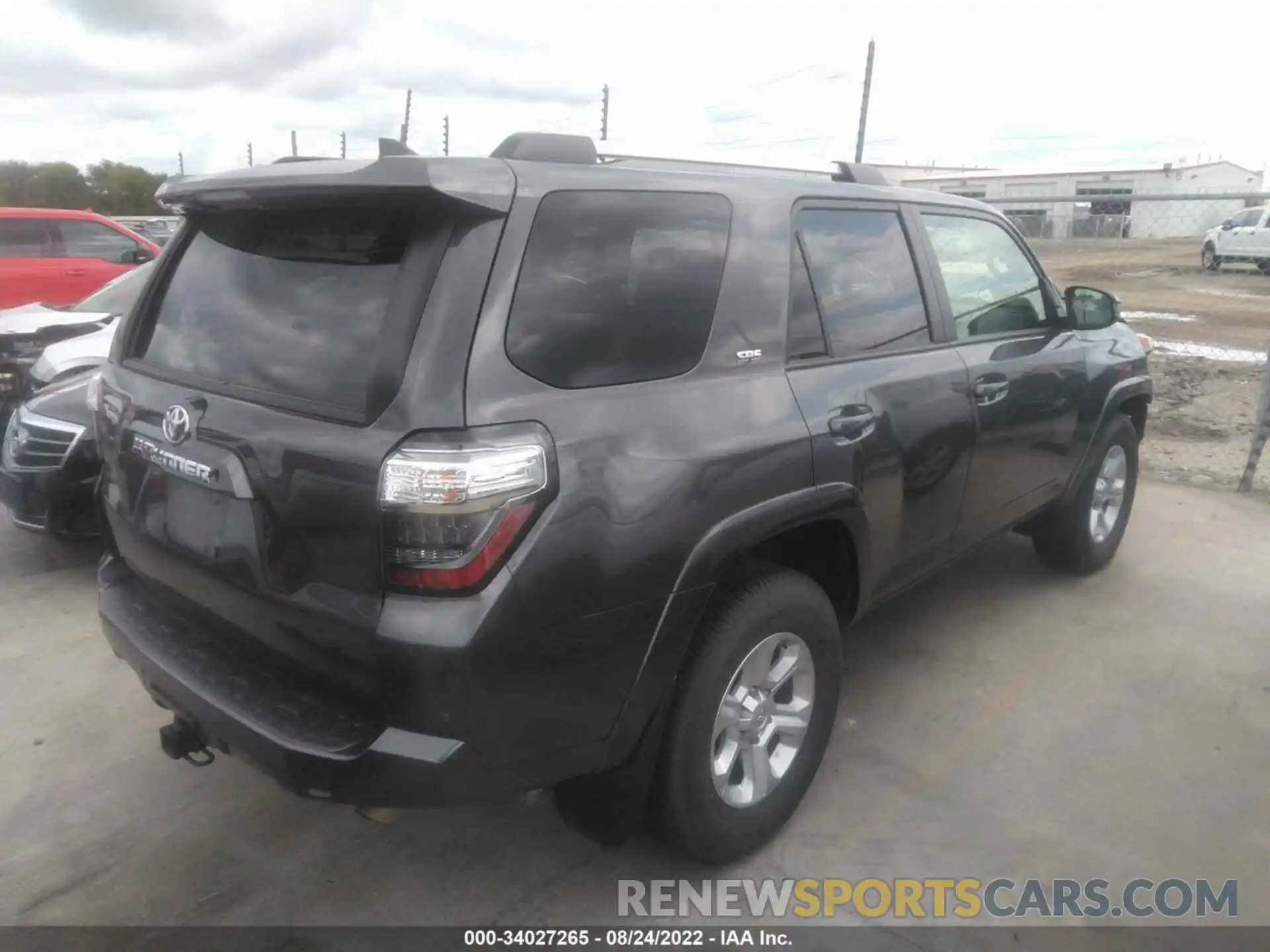 4 Фотография поврежденного автомобиля JTEEU5JR4M5236191 TOYOTA 4RUNNER 2021