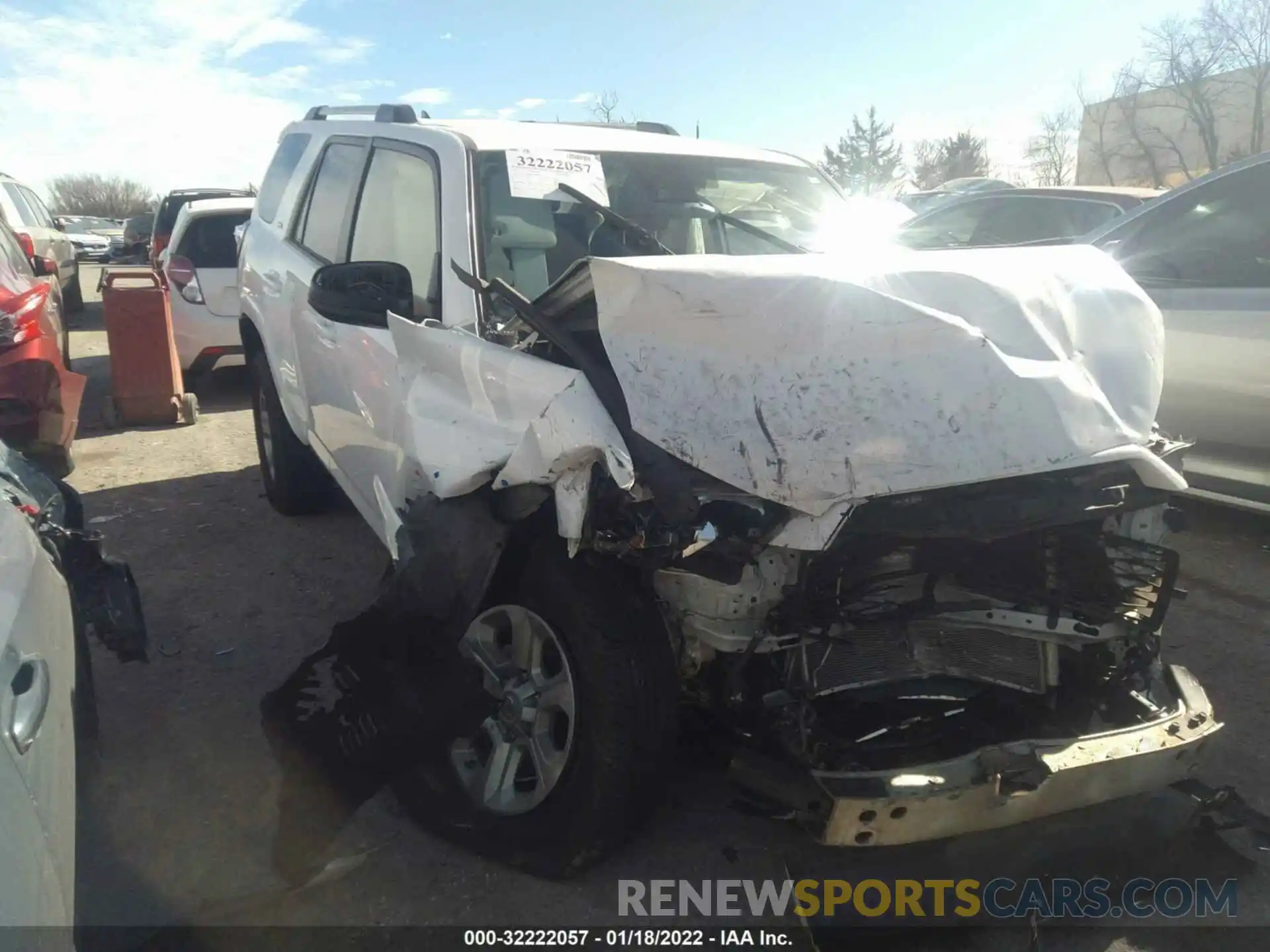 1 Photograph of a damaged car JTEEU5JR5M5234899 TOYOTA 4RUNNER 2021