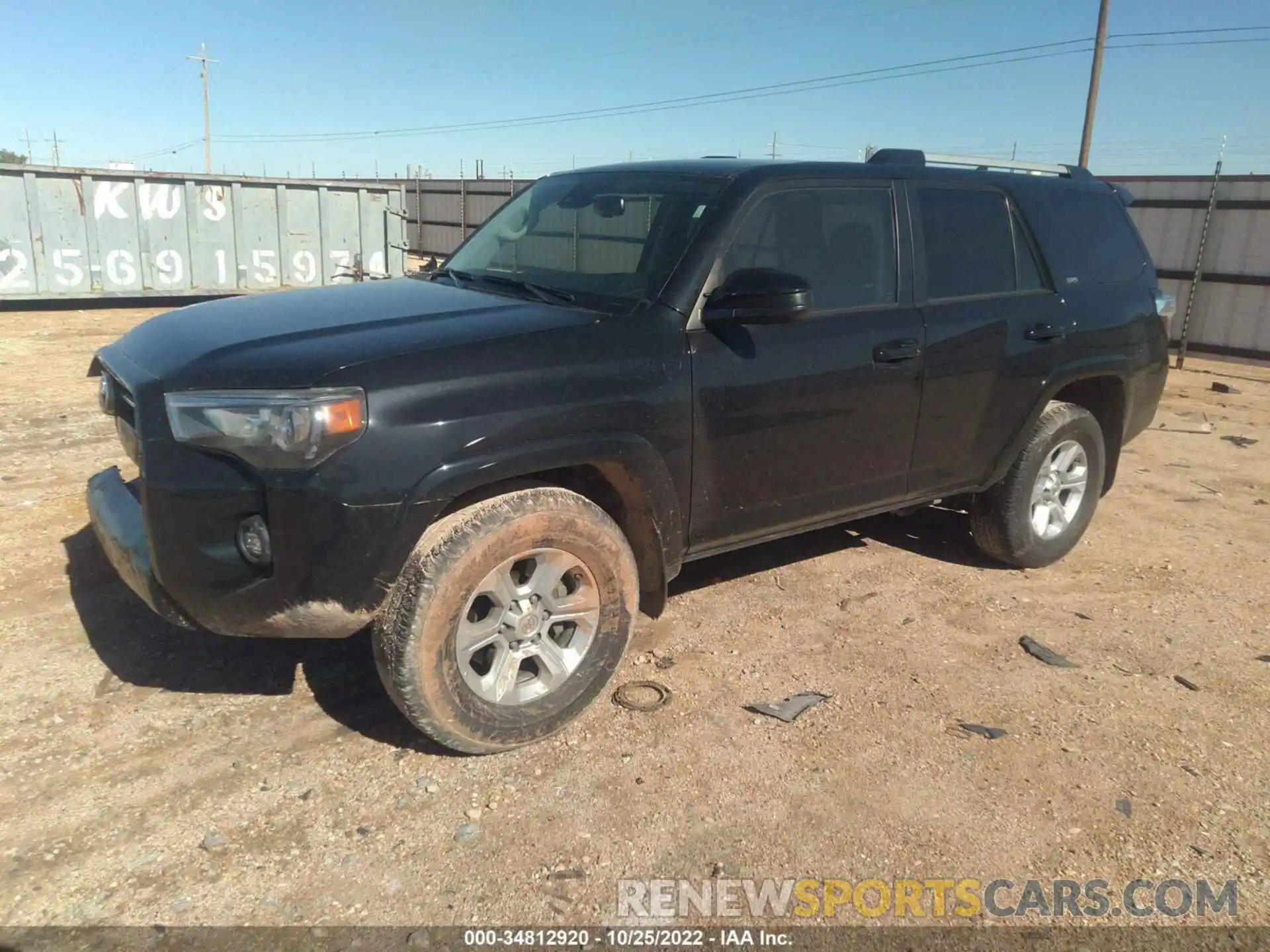 2 Photograph of a damaged car JTEEU5JR6M5239464 TOYOTA 4RUNNER 2021