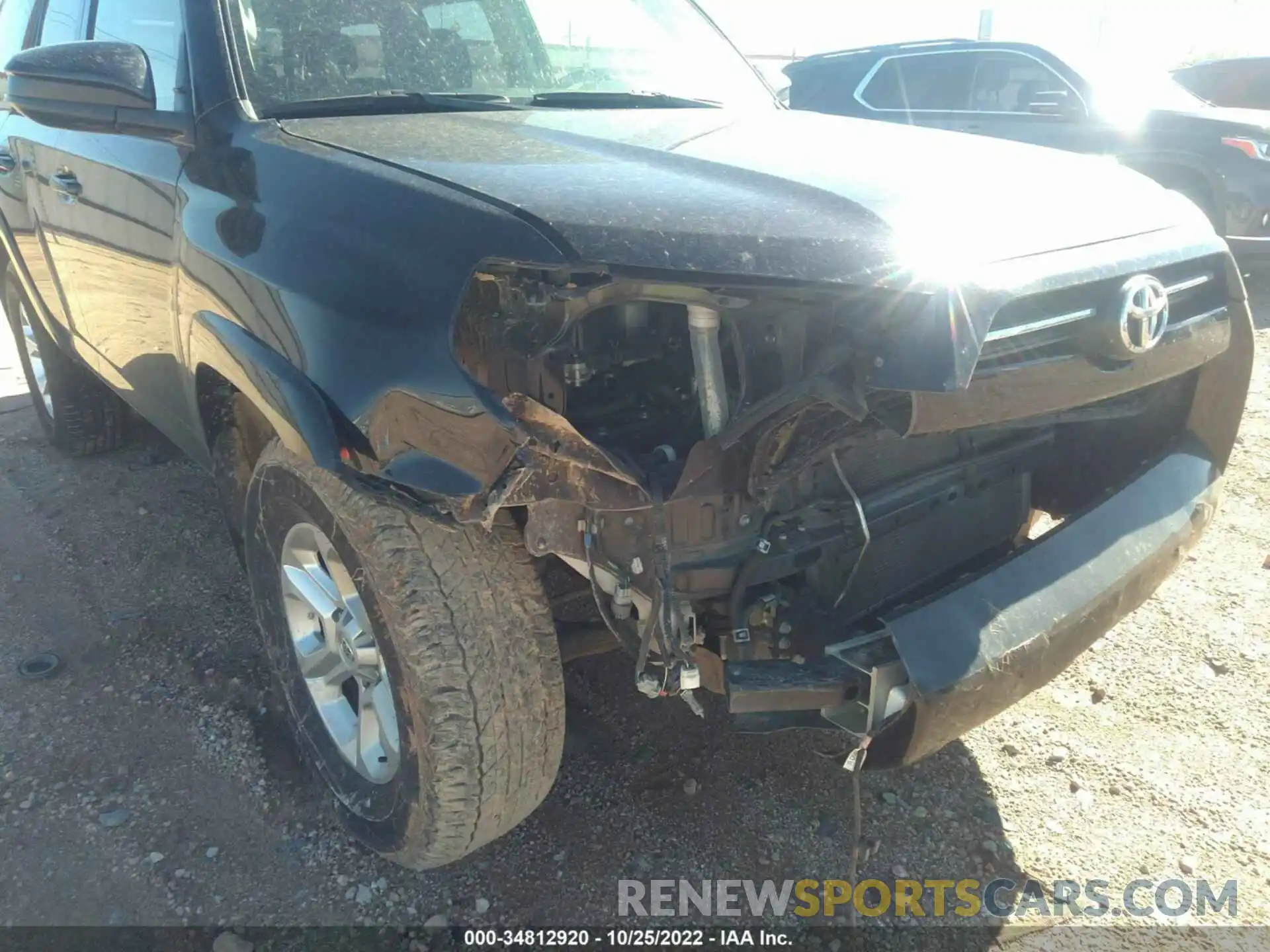 6 Photograph of a damaged car JTEEU5JR6M5239464 TOYOTA 4RUNNER 2021