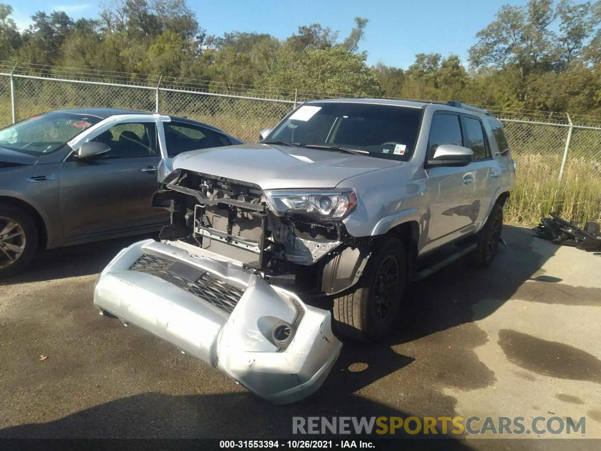 2 Photograph of a damaged car JTEEU5JR6M5240193 TOYOTA 4RUNNER 2021