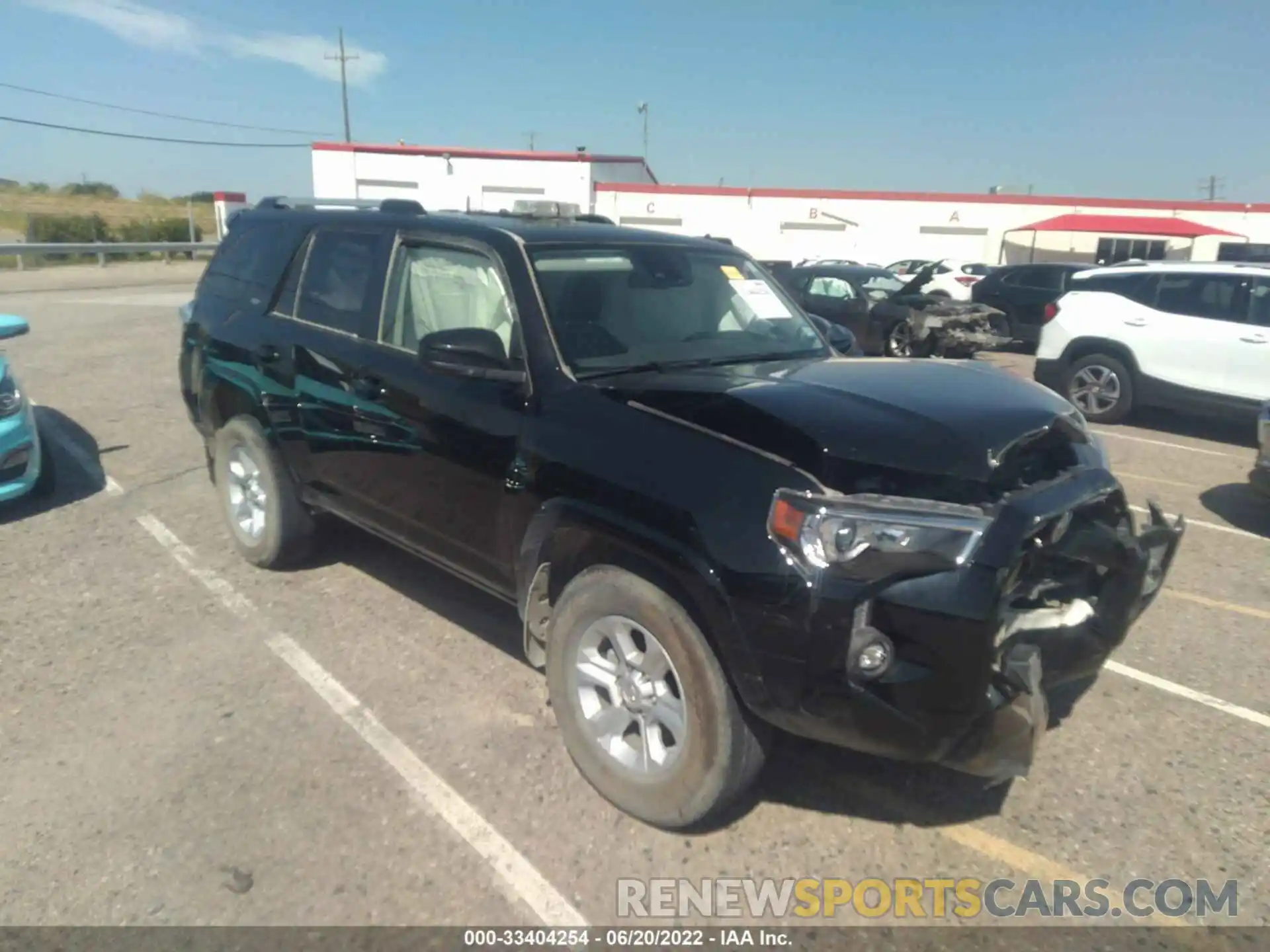 1 Photograph of a damaged car JTEEU5JR7M5230255 TOYOTA 4RUNNER 2021