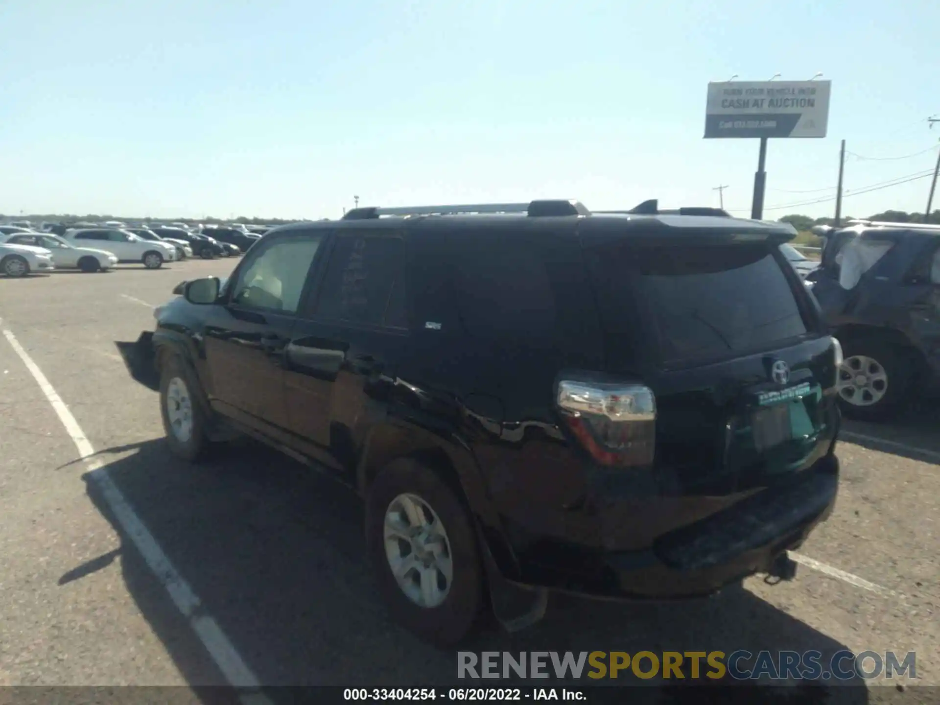 3 Photograph of a damaged car JTEEU5JR7M5230255 TOYOTA 4RUNNER 2021