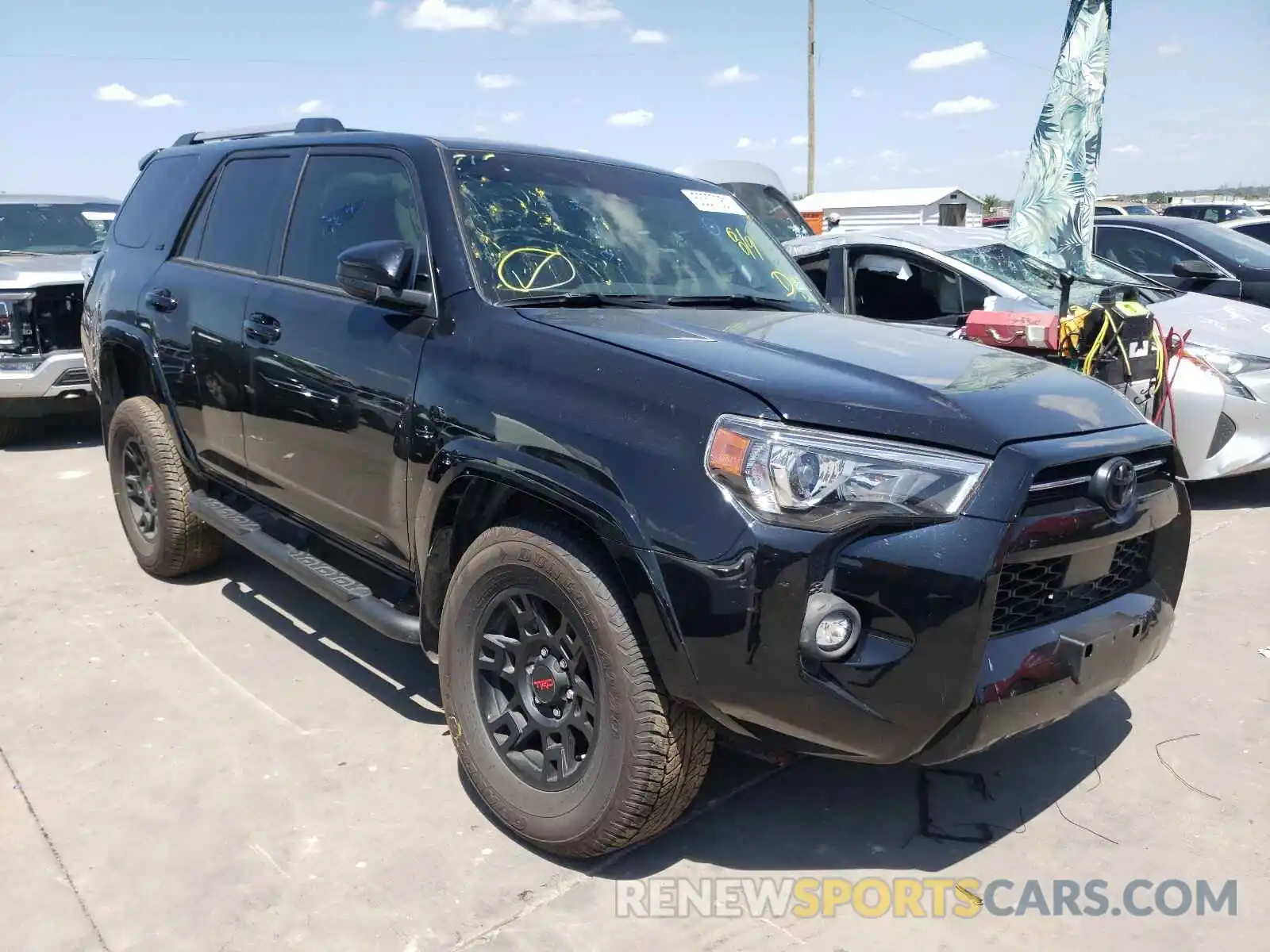 1 Фотография поврежденного автомобиля JTEEU5JR7M5237741 TOYOTA 4RUNNER 2021