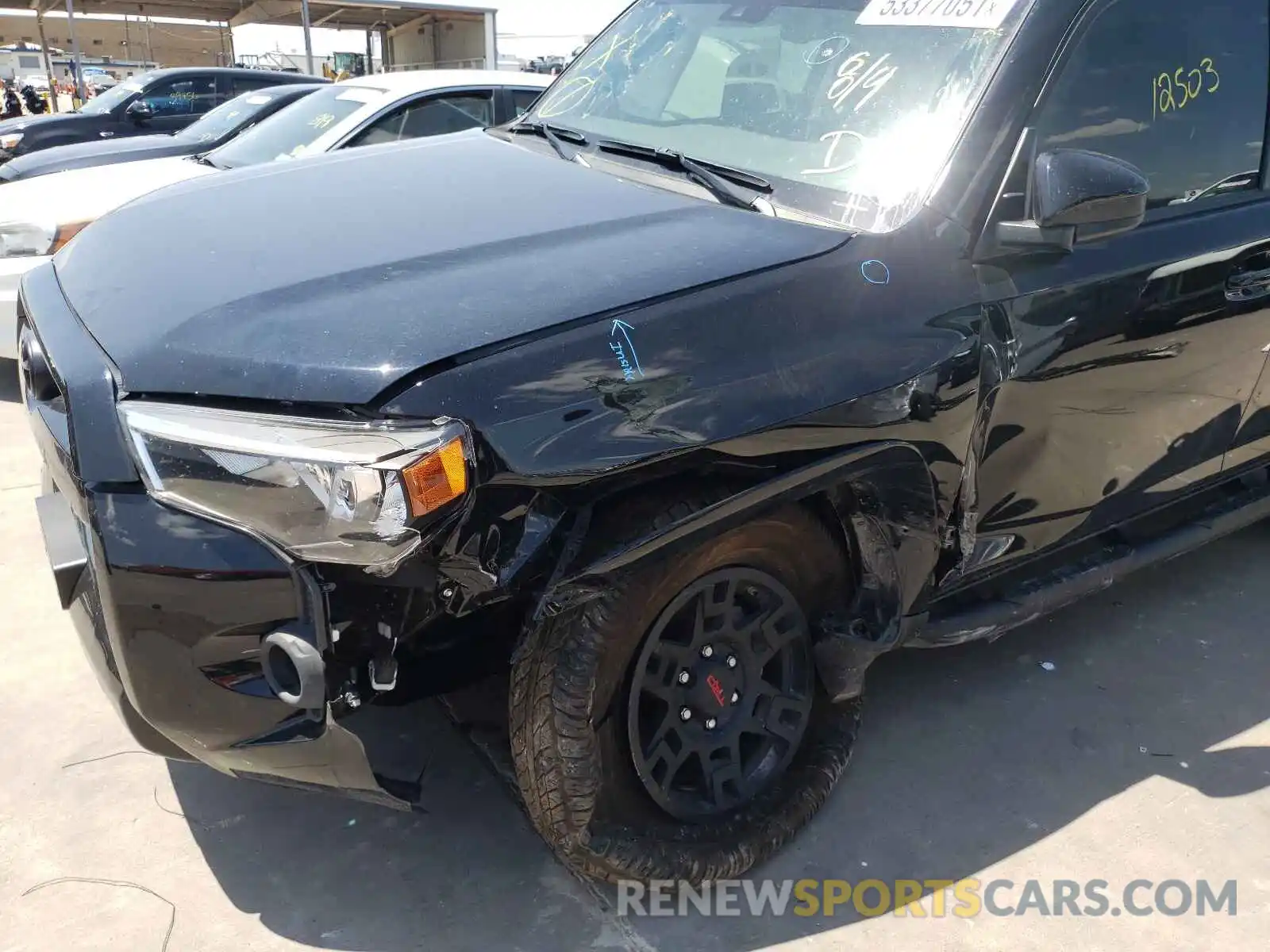 9 Photograph of a damaged car JTEEU5JR7M5237741 TOYOTA 4RUNNER 2021