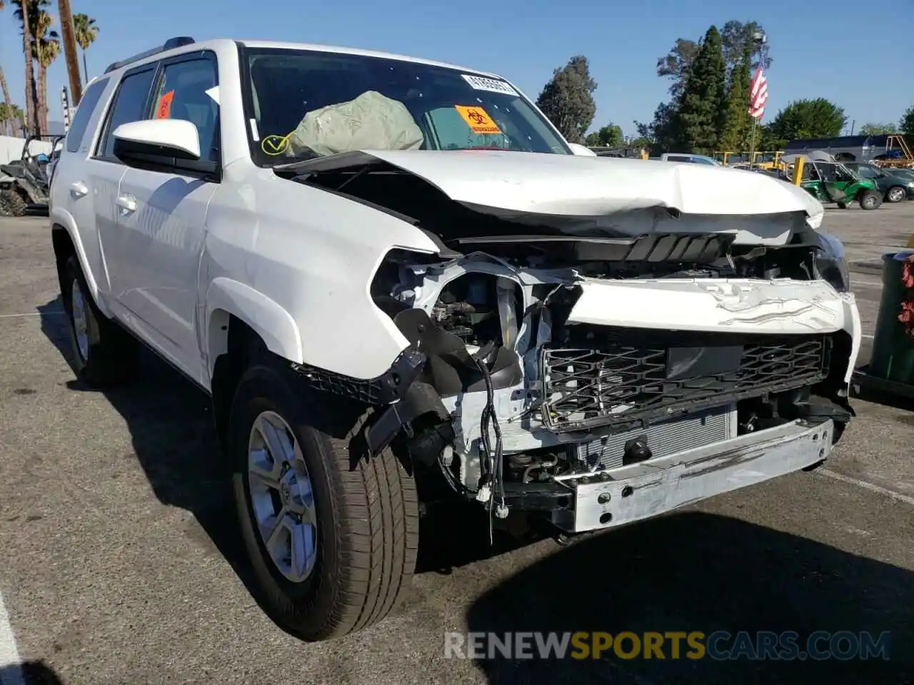 1 Photograph of a damaged car JTEEU5JR7M5238369 TOYOTA 4RUNNER 2021