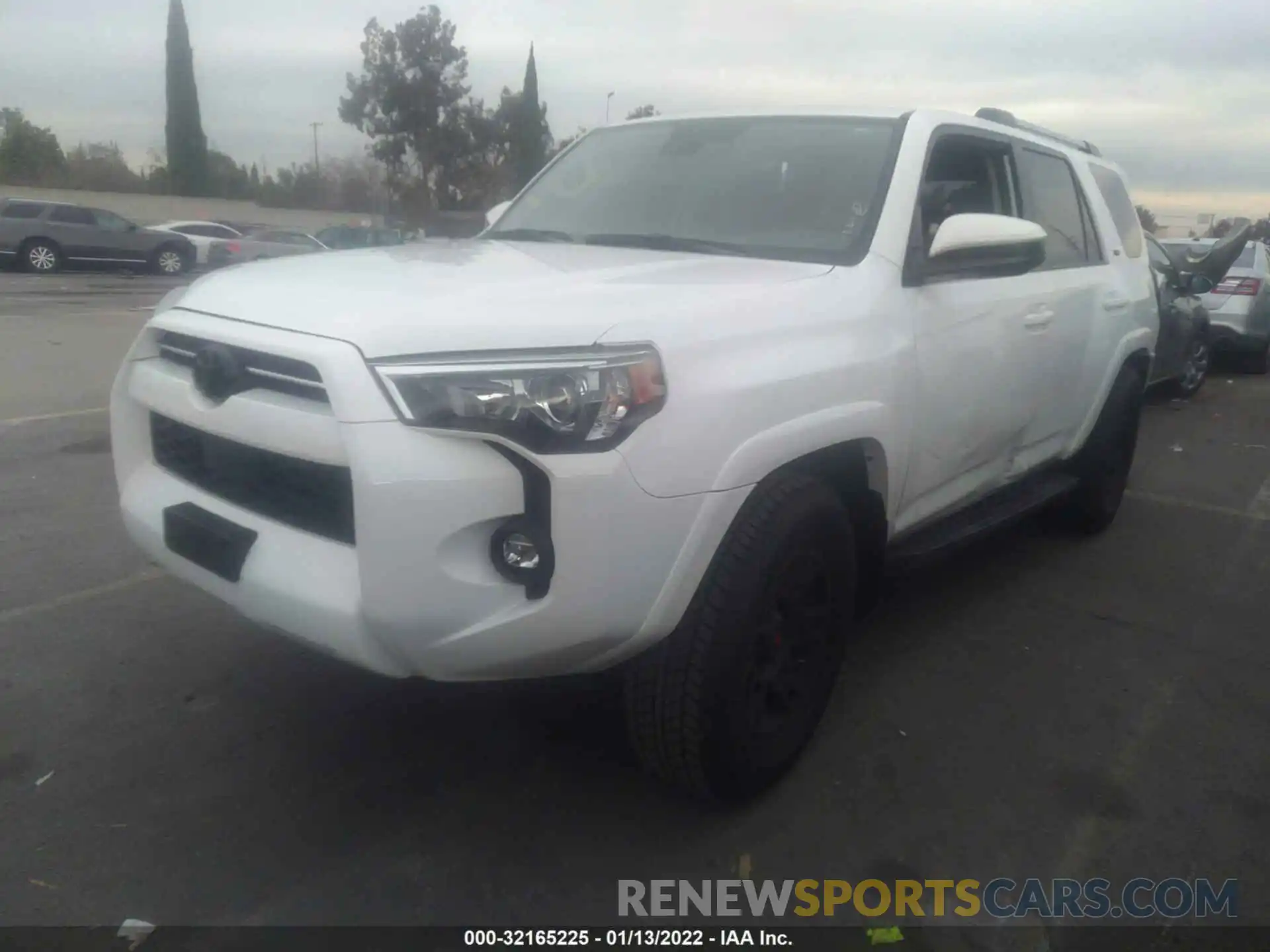 2 Photograph of a damaged car JTEEU5JR7M5244706 TOYOTA 4RUNNER 2021