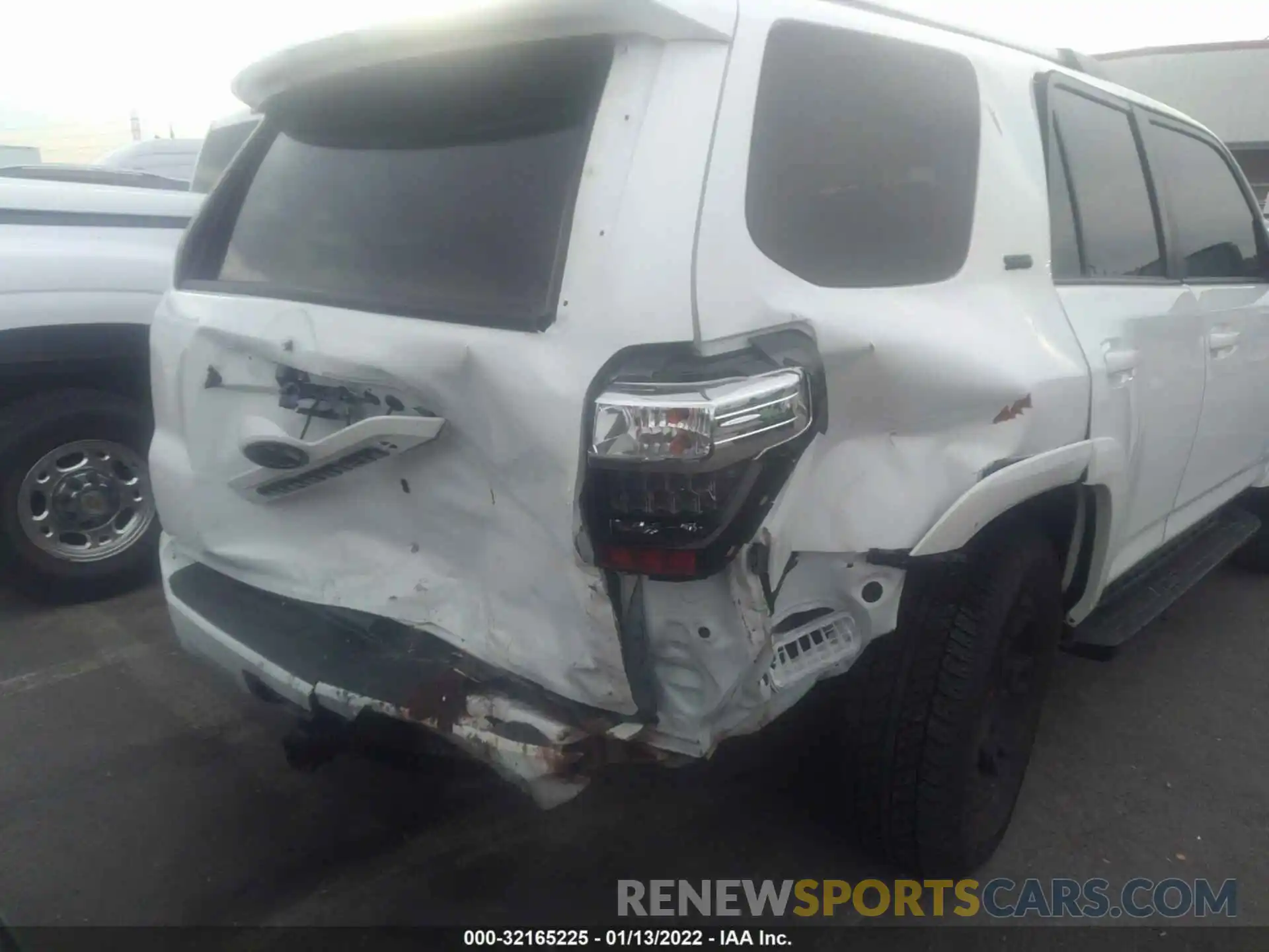 6 Photograph of a damaged car JTEEU5JR7M5244706 TOYOTA 4RUNNER 2021