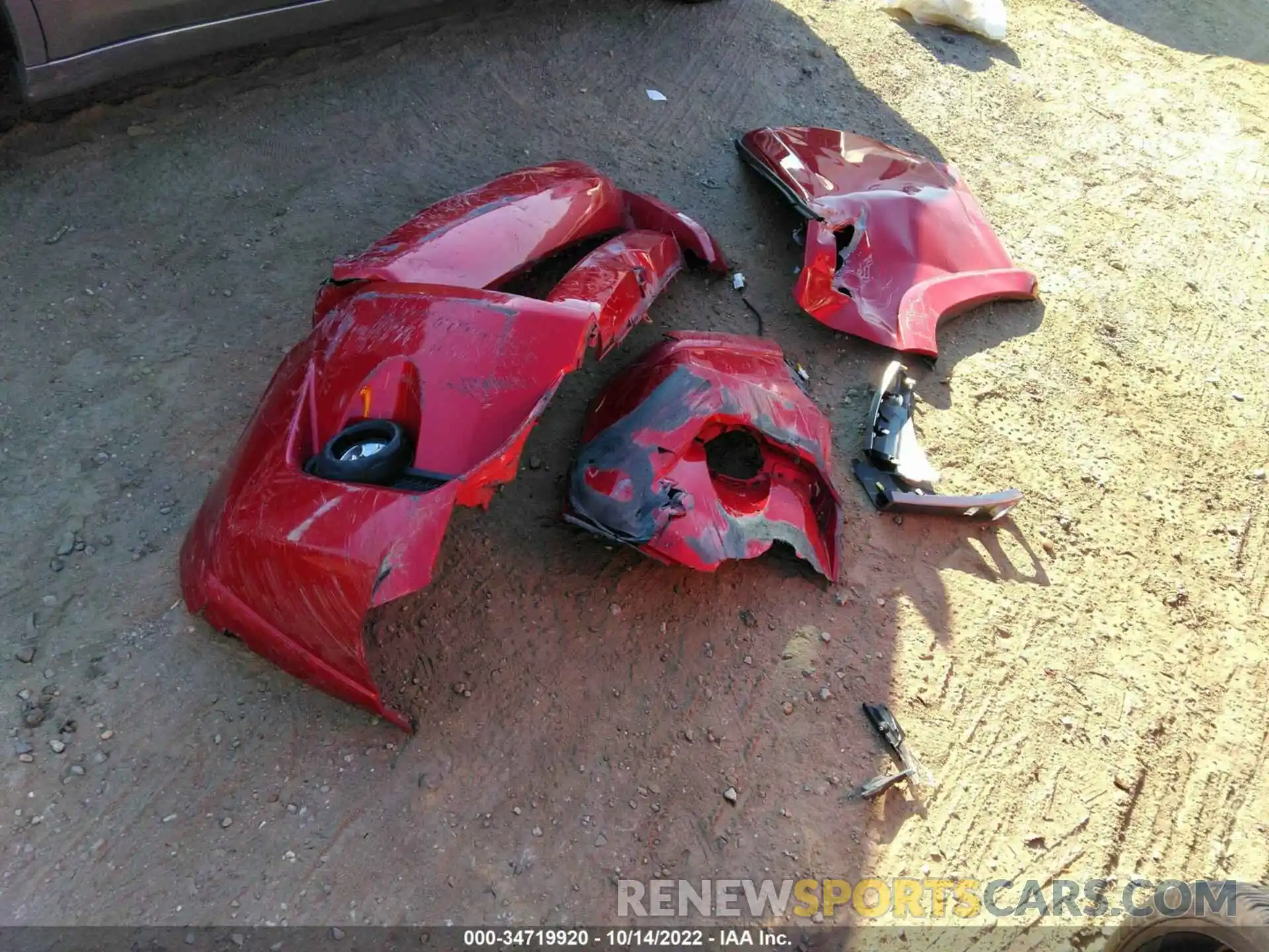 12 Photograph of a damaged car JTEEU5JR8M5229728 TOYOTA 4RUNNER 2021