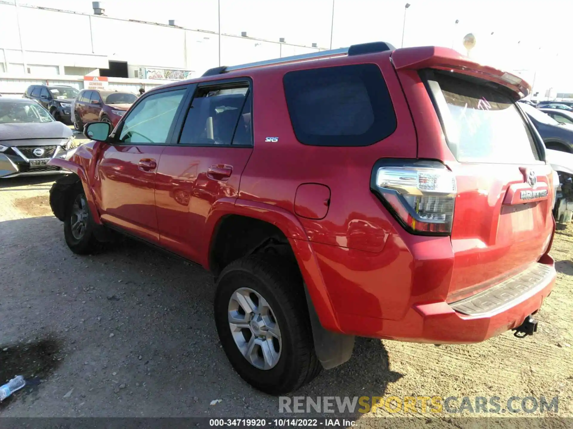 3 Photograph of a damaged car JTEEU5JR8M5229728 TOYOTA 4RUNNER 2021