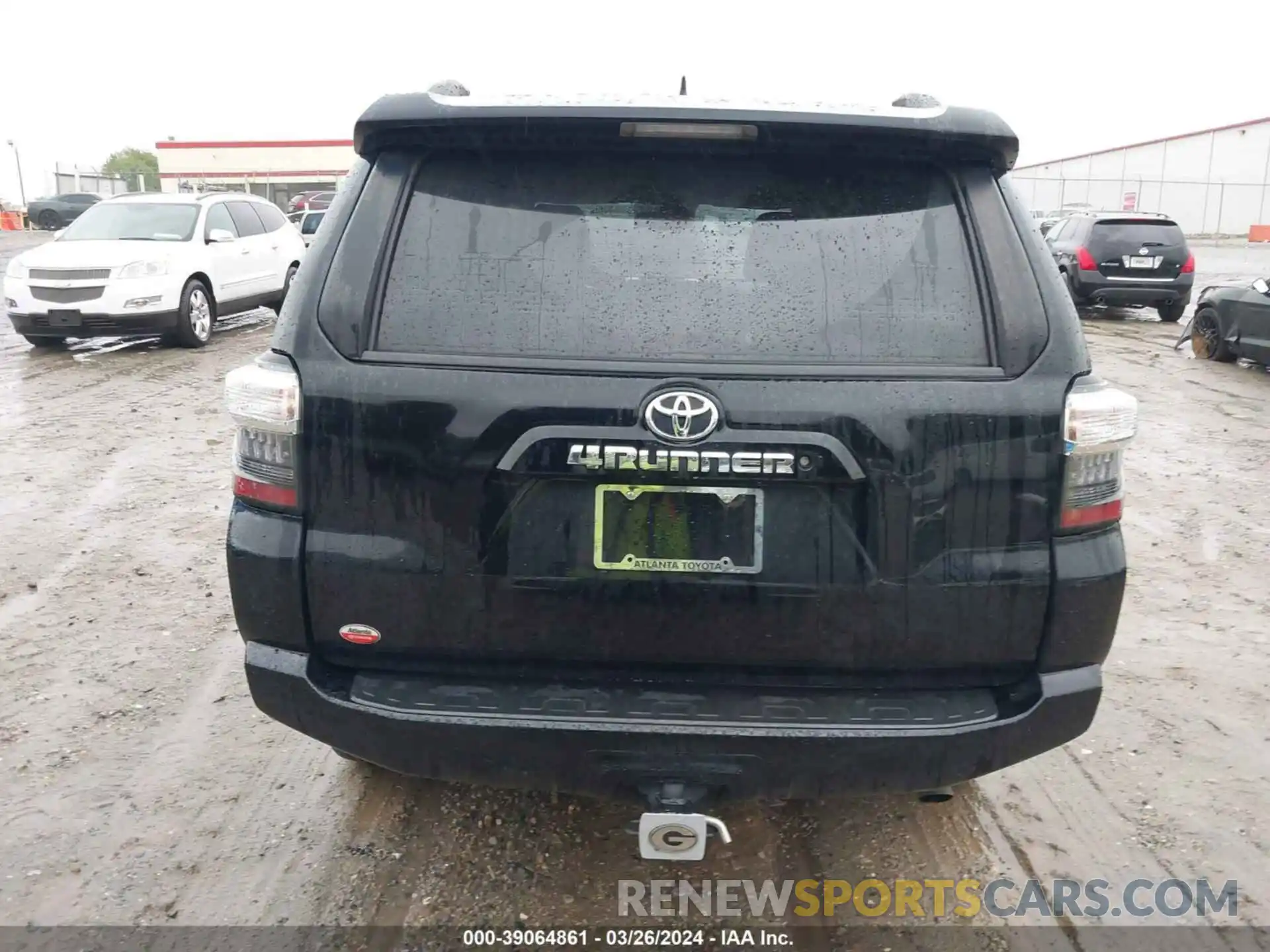 16 Photograph of a damaged car JTEEU5JR8M5232354 TOYOTA 4RUNNER 2021