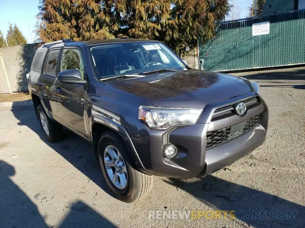 1 Photograph of a damaged car JTEEU5JR8M5233391 TOYOTA 4RUNNER 2021