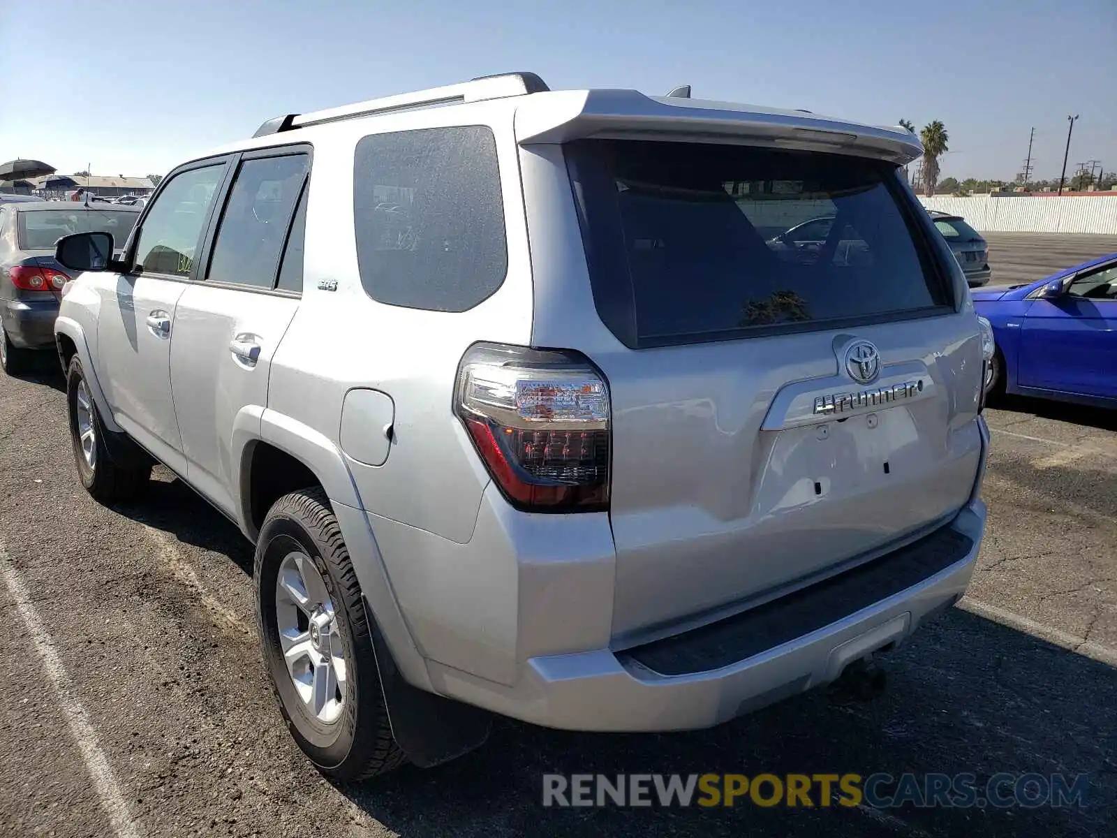 3 Photograph of a damaged car JTEEU5JR8M5238686 TOYOTA 4RUNNER 2021