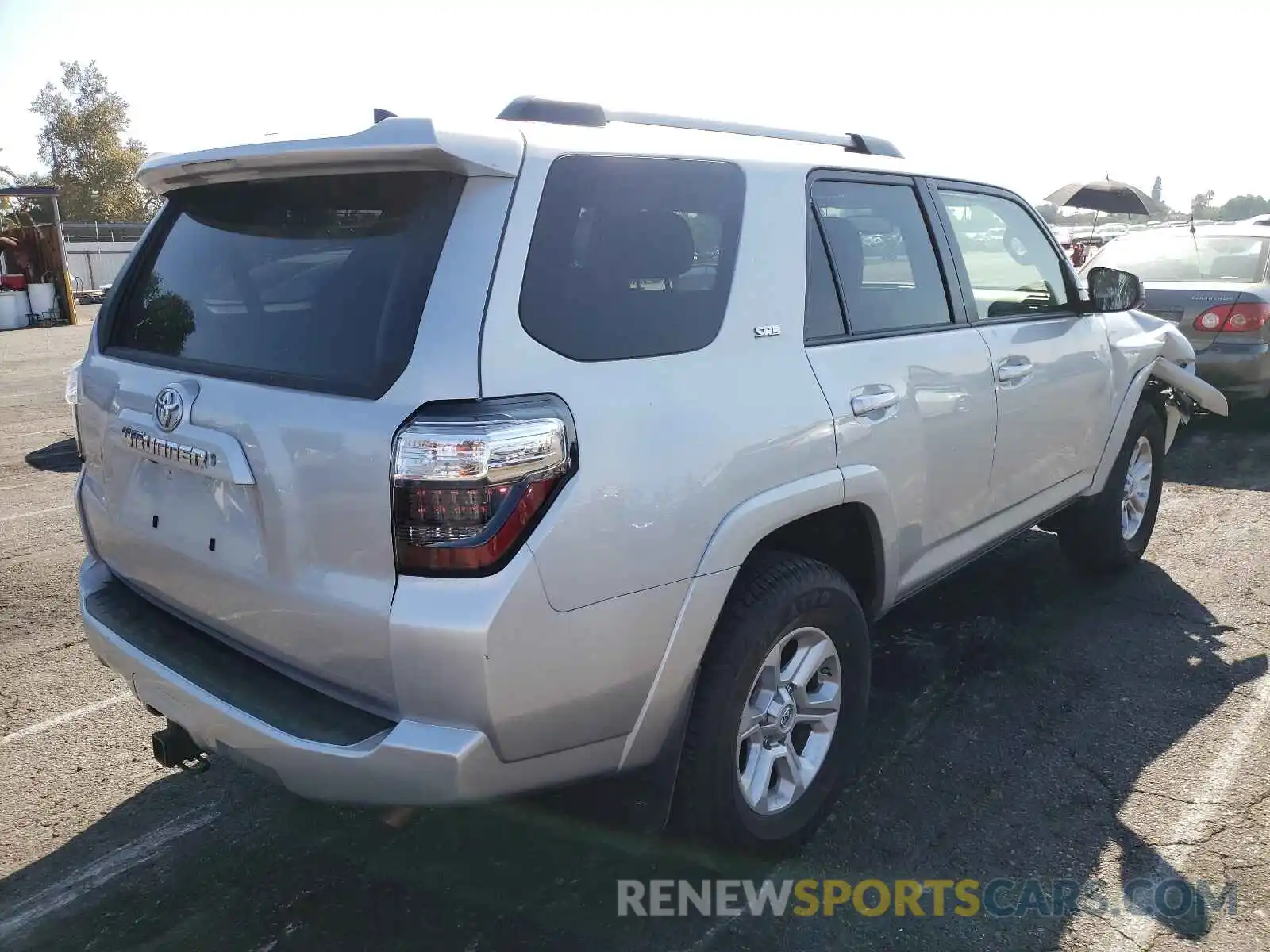 4 Фотография поврежденного автомобиля JTEEU5JR8M5238686 TOYOTA 4RUNNER 2021