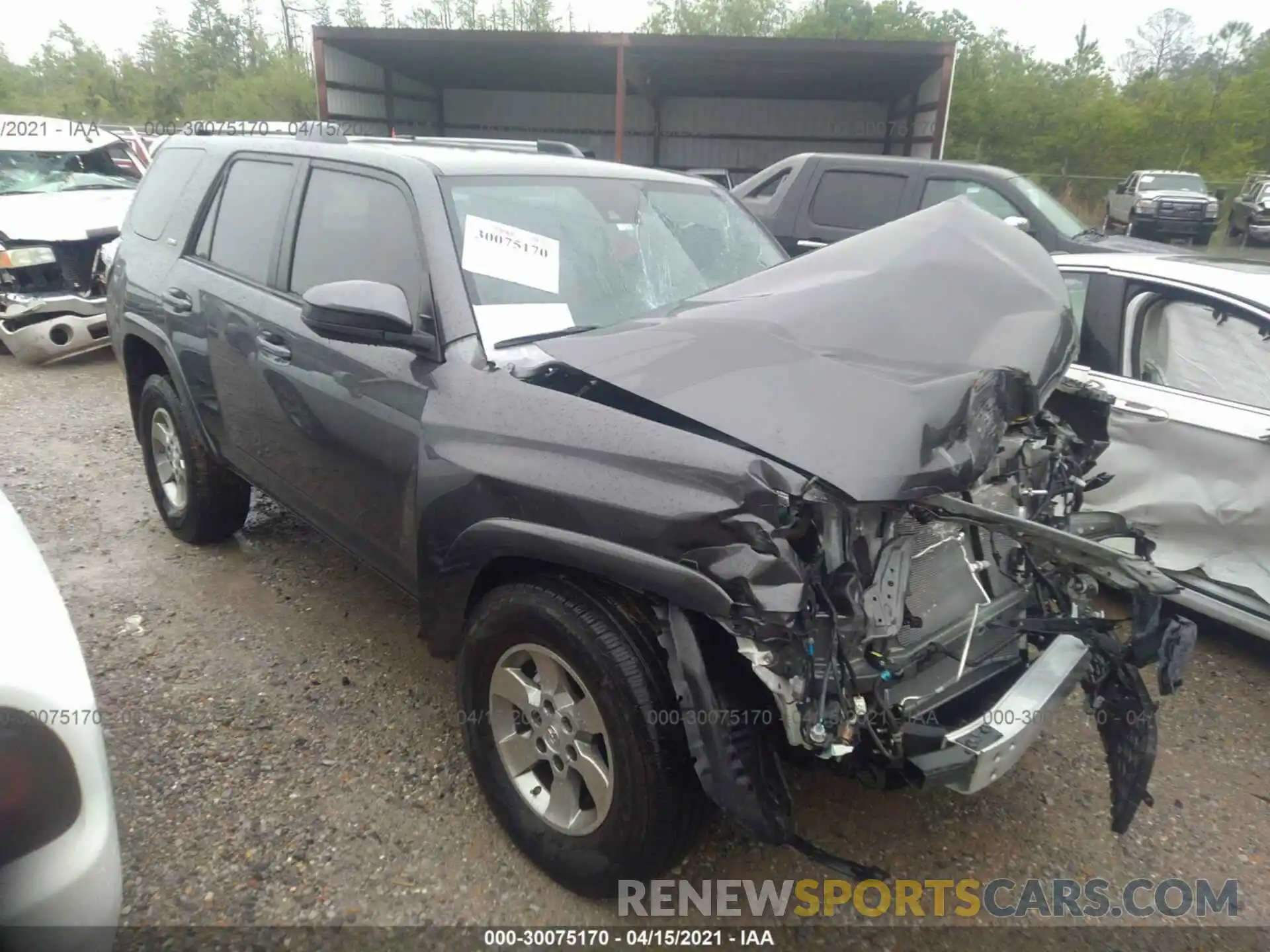 1 Photograph of a damaged car JTEEU5JR9M5234999 TOYOTA 4RUNNER 2021