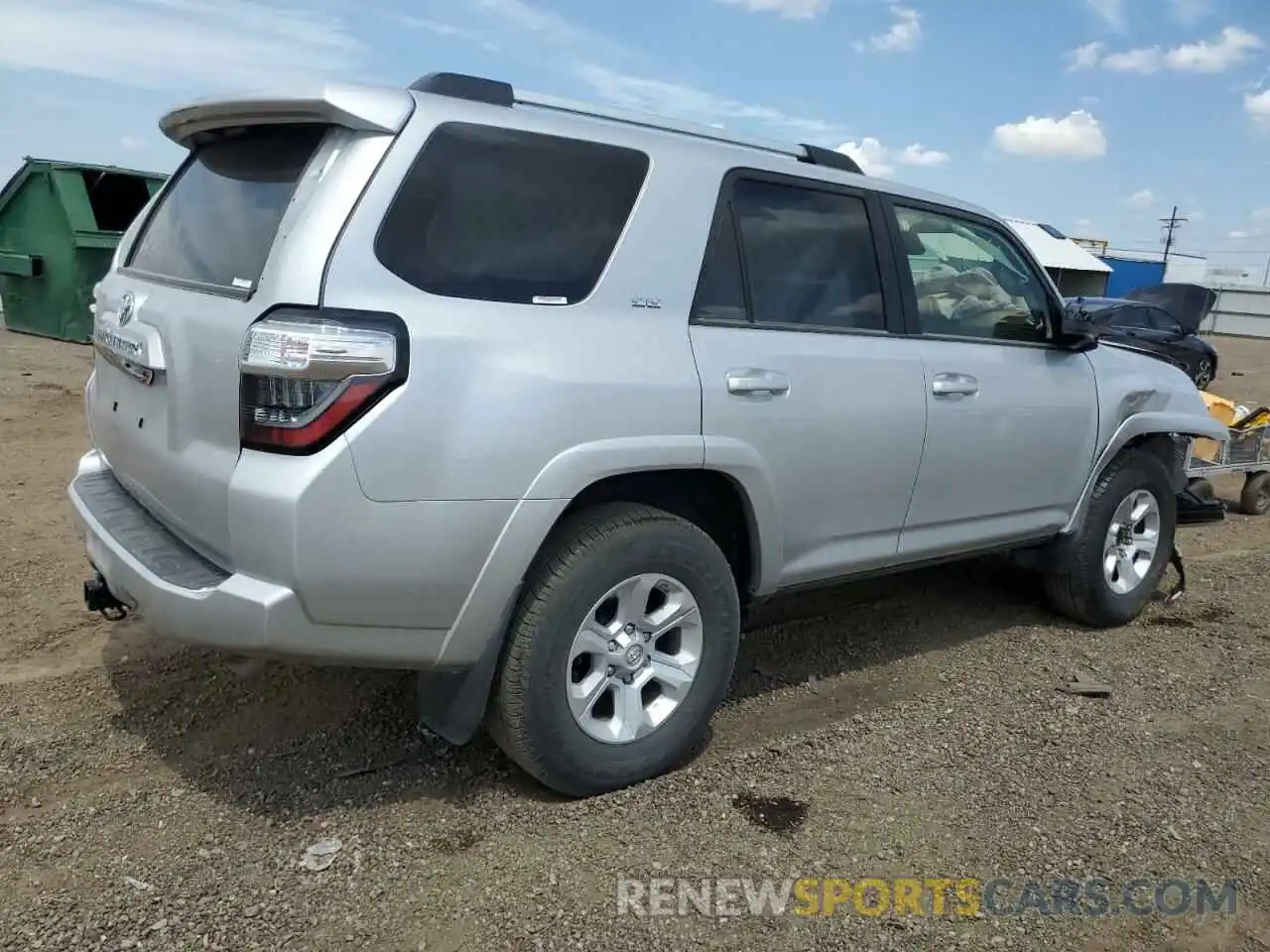 4 Photograph of a damaged car JTEEU5JR9M5238325 TOYOTA 4RUNNER 2021