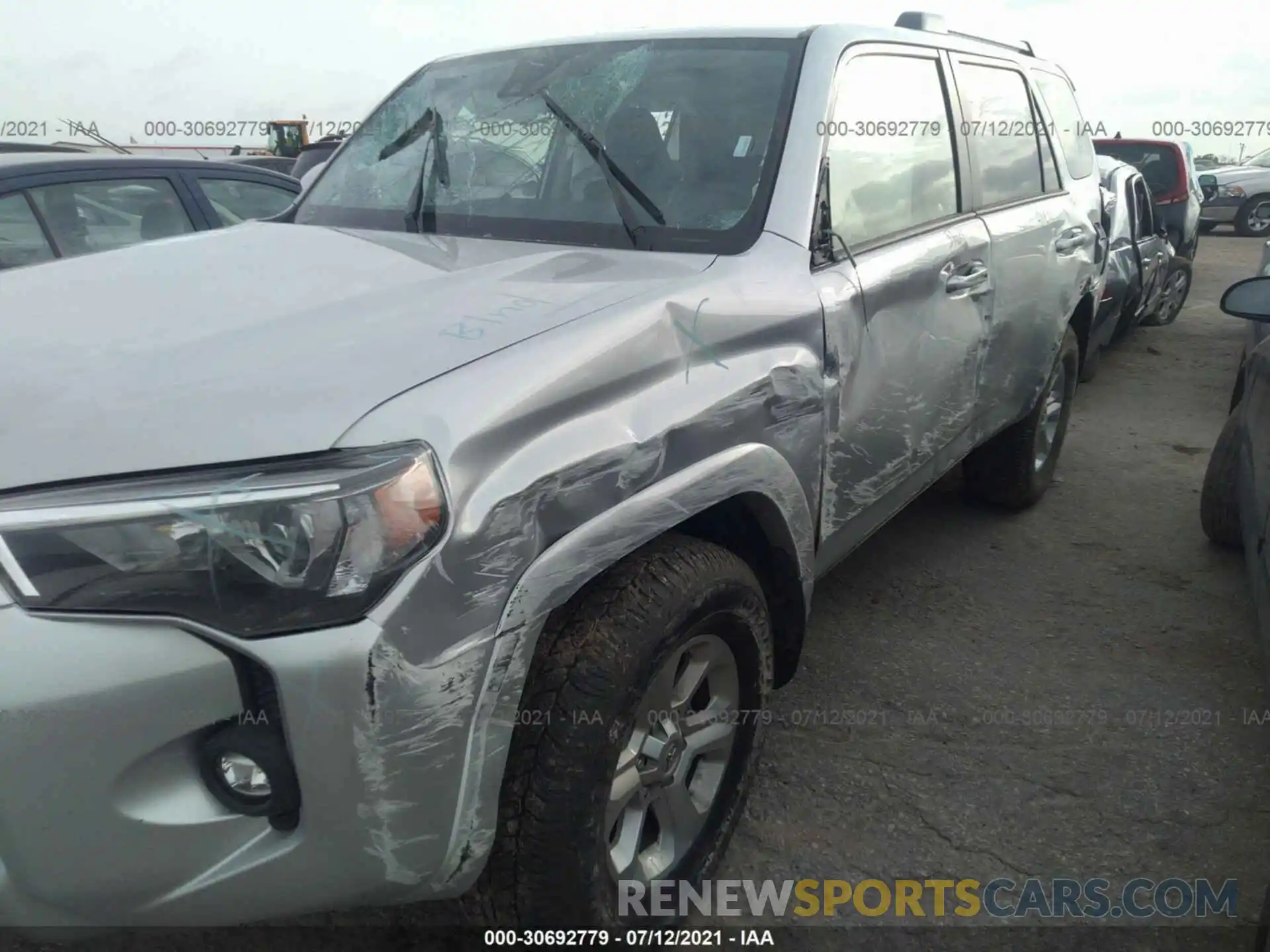 6 Photograph of a damaged car JTEEU5JR9M5238776 TOYOTA 4RUNNER 2021