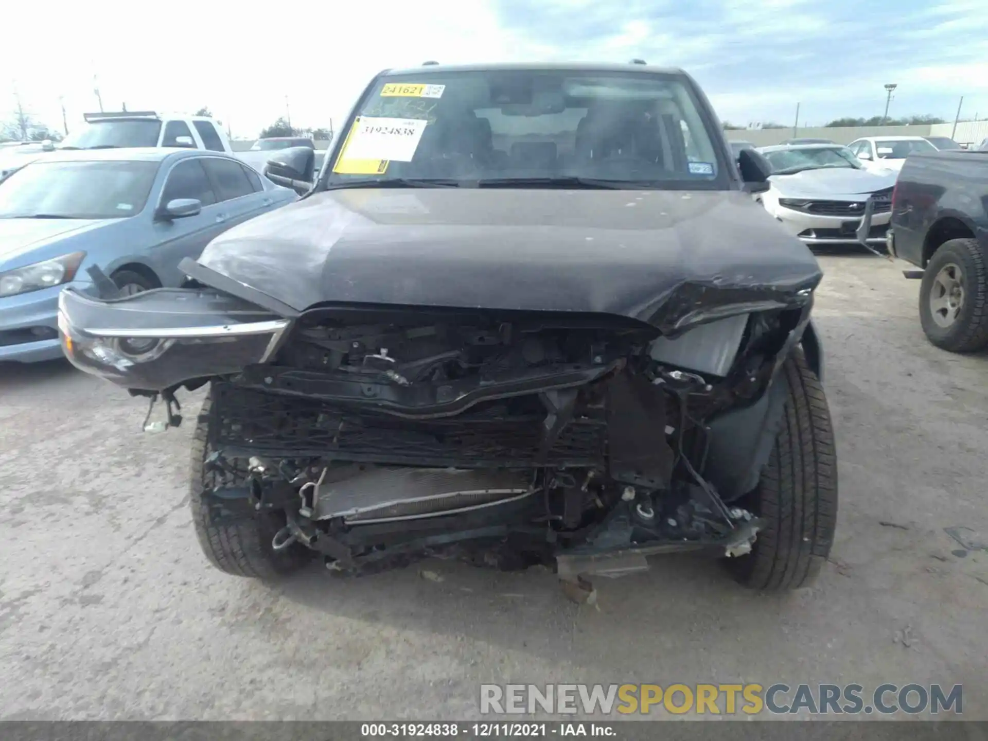 6 Photograph of a damaged car JTEEU5JR9M5249034 TOYOTA 4RUNNER 2021