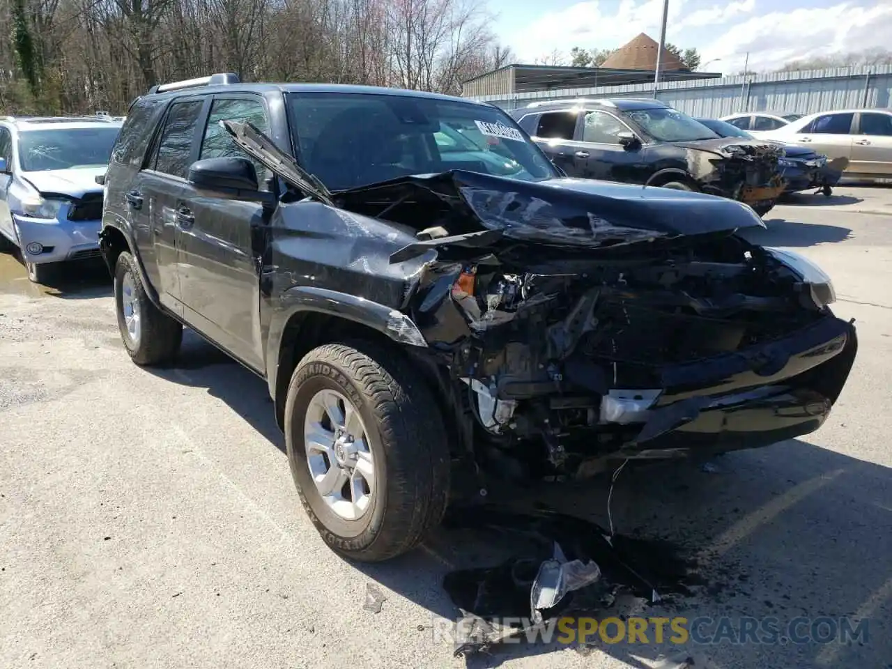 1 Photograph of a damaged car JTEEU5JRXM5231853 TOYOTA 4RUNNER 2021