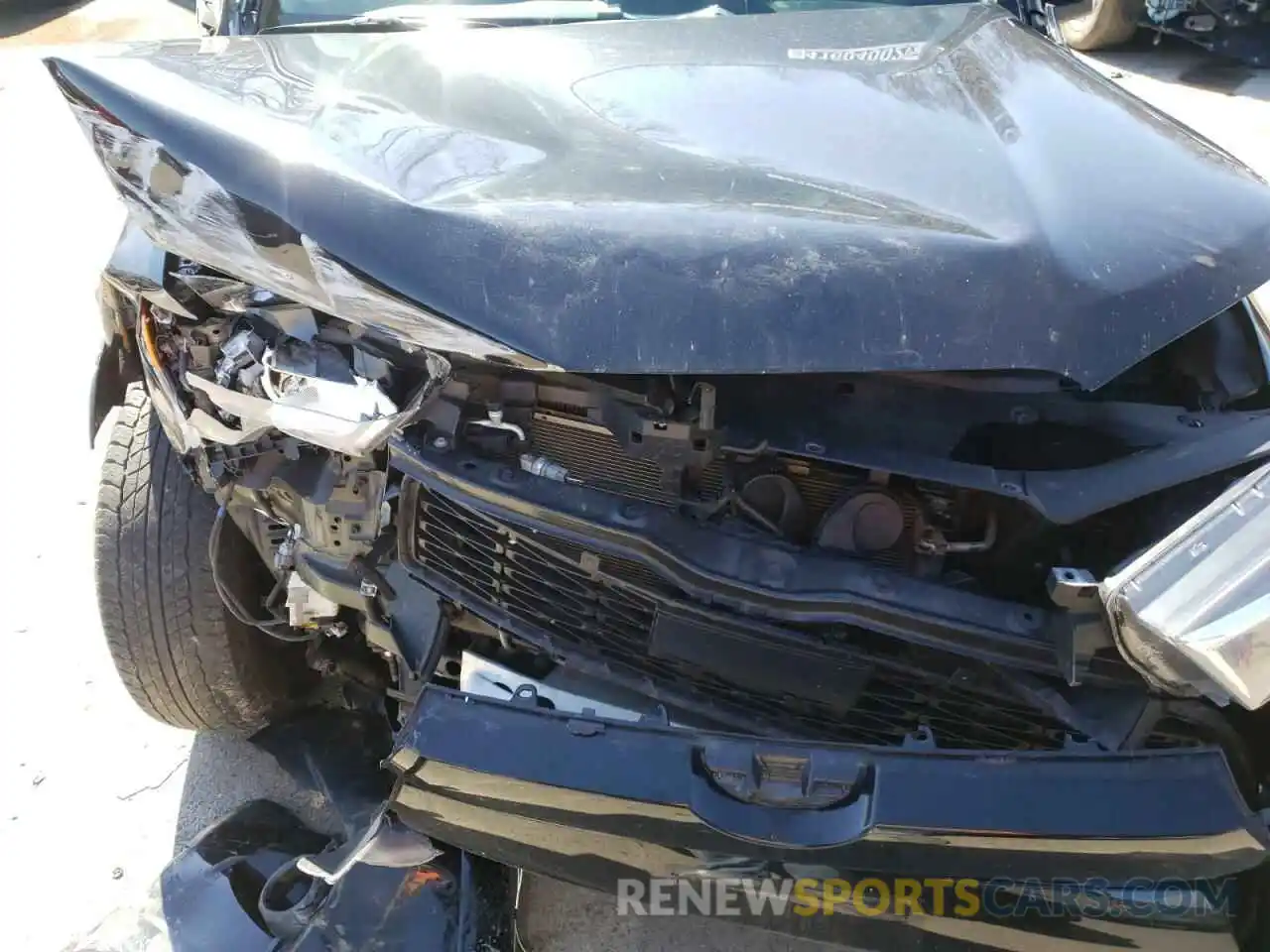 7 Photograph of a damaged car JTEEU5JRXM5231853 TOYOTA 4RUNNER 2021