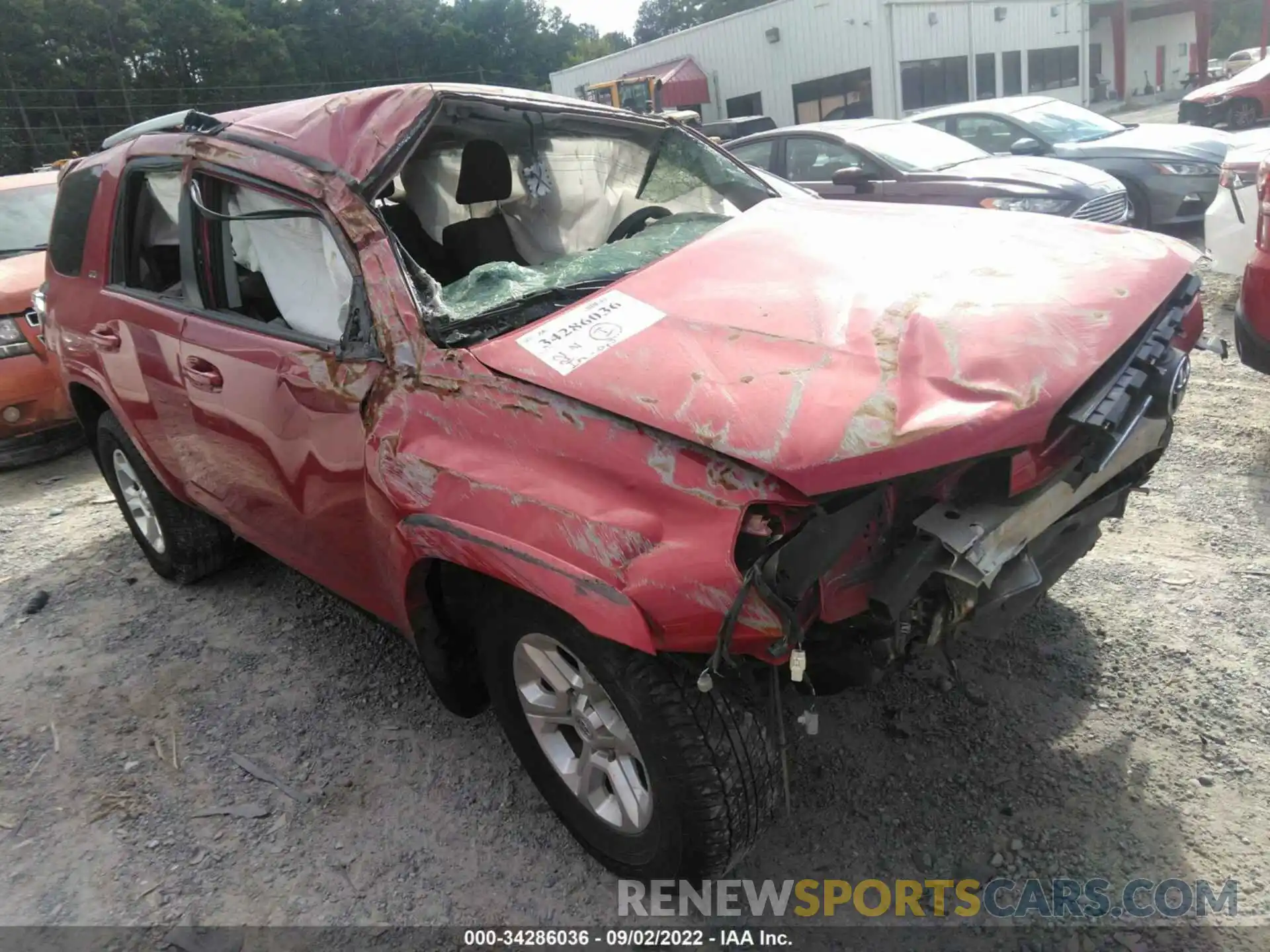 1 Photograph of a damaged car JTEEU5JRXM5236356 TOYOTA 4RUNNER 2021