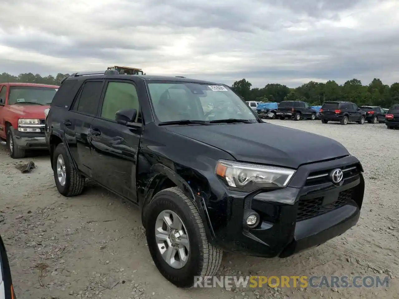 1 Photograph of a damaged car JTEEU5JRXM5237863 TOYOTA 4RUNNER 2021