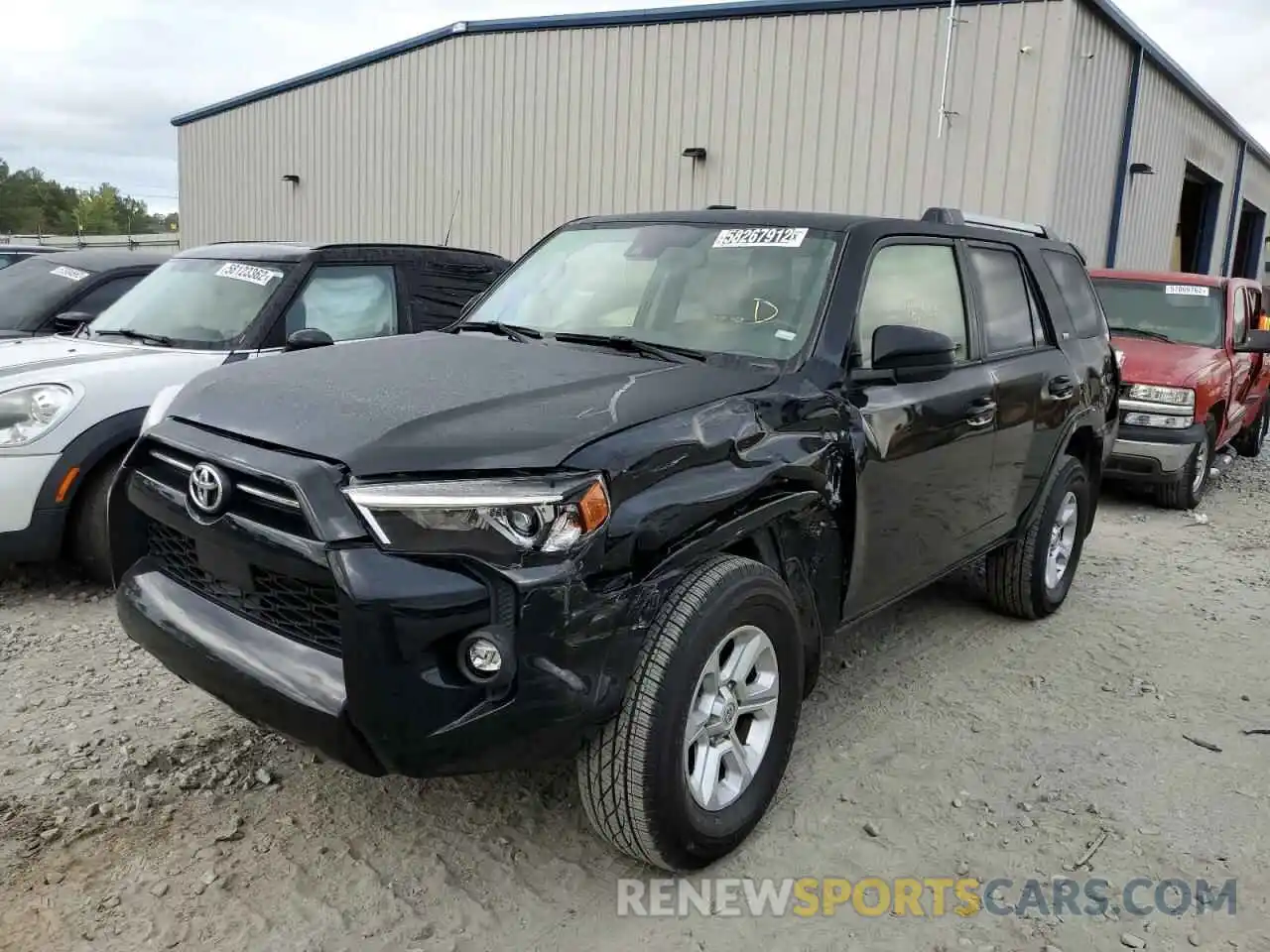 2 Photograph of a damaged car JTEEU5JRXM5237863 TOYOTA 4RUNNER 2021