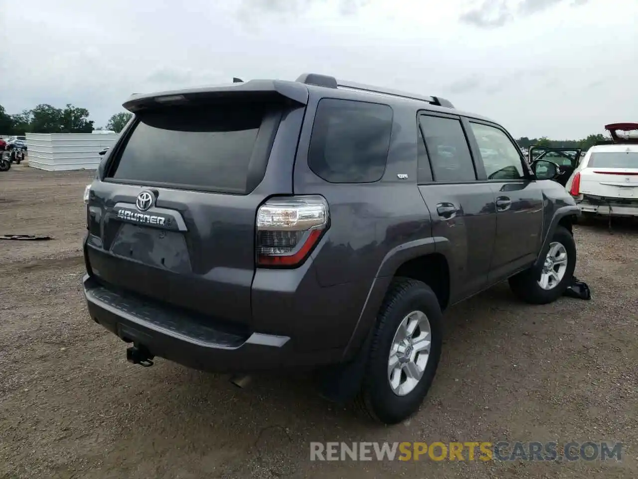 4 Фотография поврежденного автомобиля JTEFU5JR0M5243823 TOYOTA 4RUNNER 2021