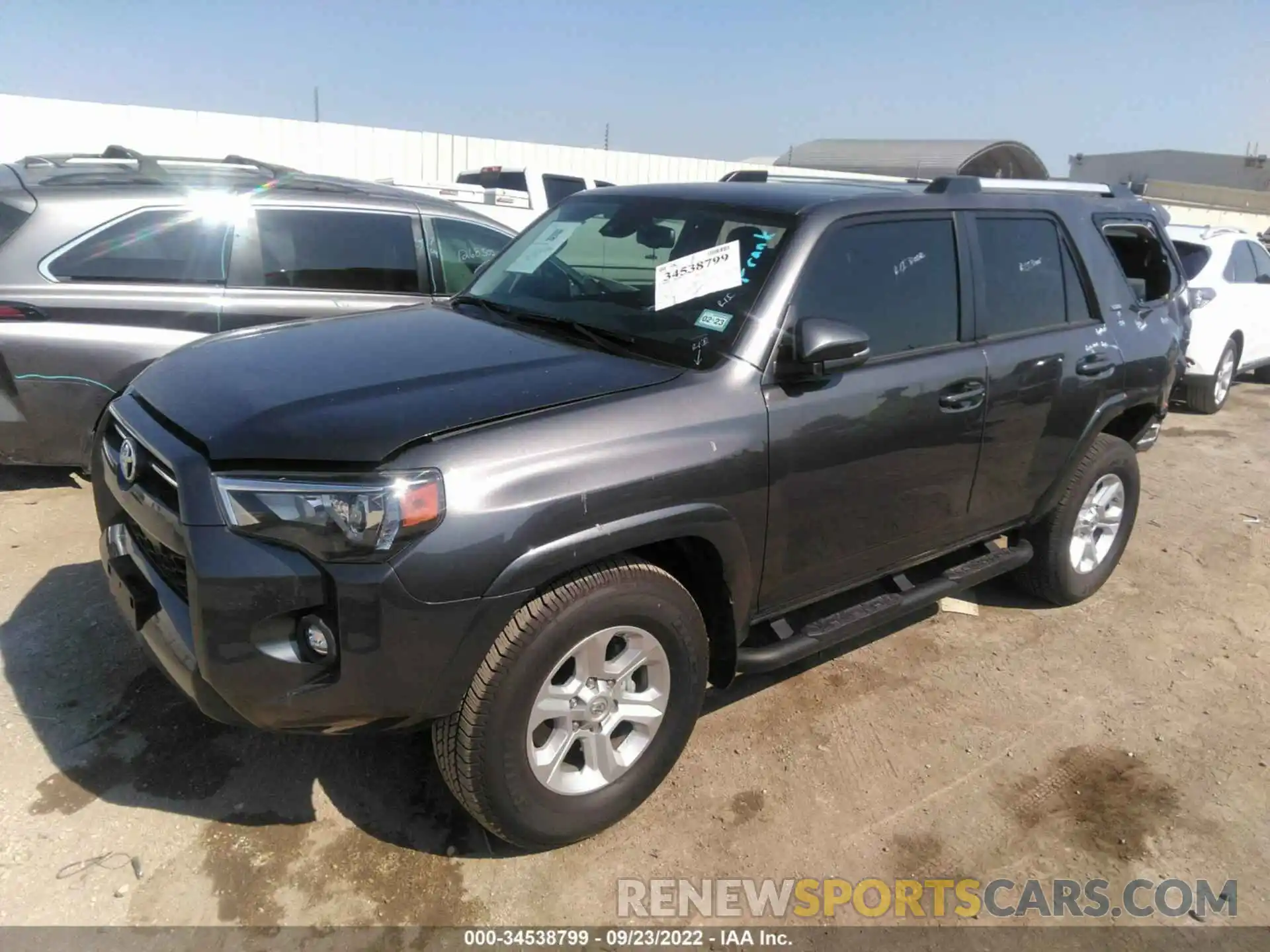 2 Фотография поврежденного автомобиля JTEFU5JR1M5235553 TOYOTA 4RUNNER 2021