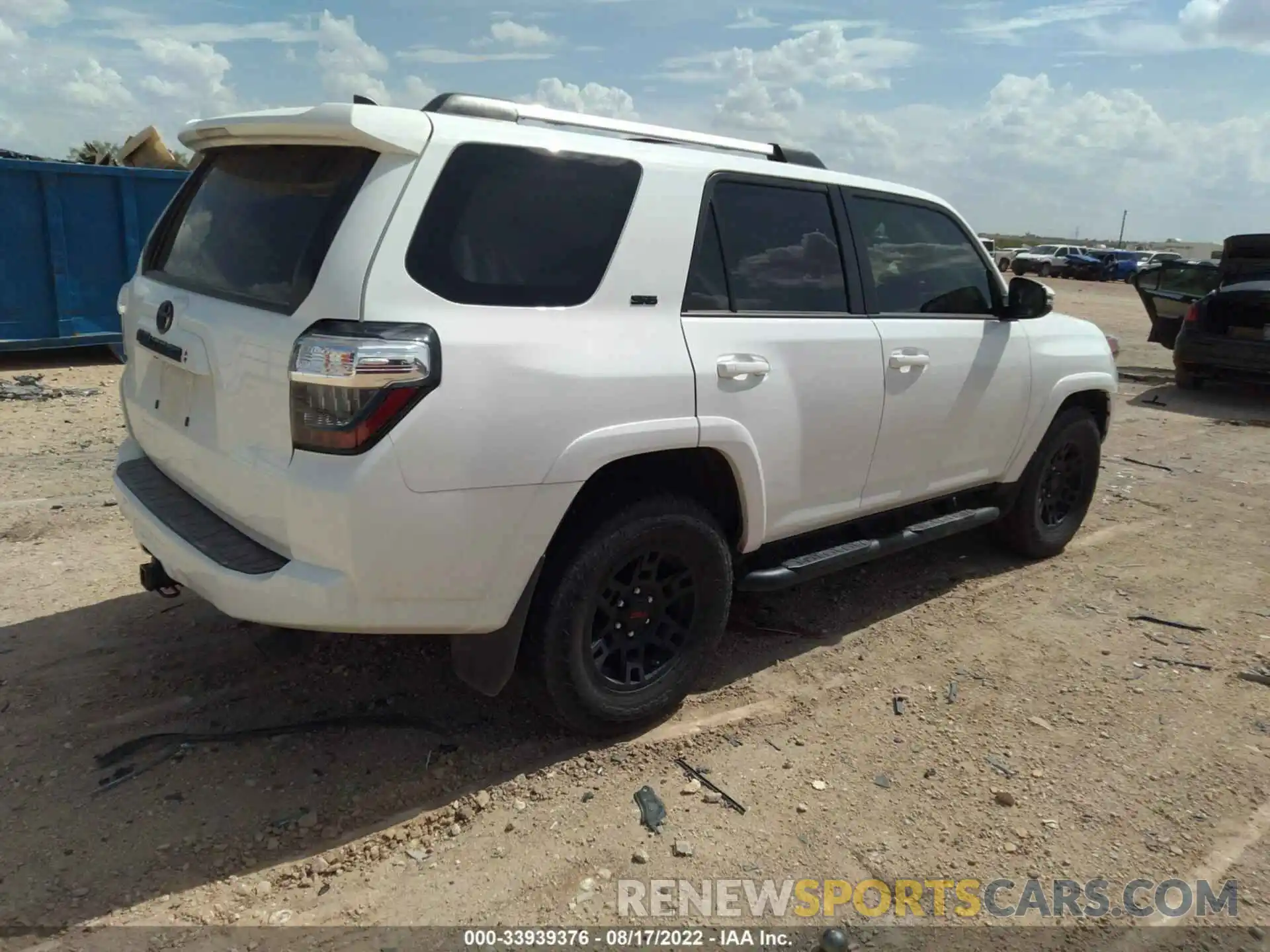 4 Фотография поврежденного автомобиля JTEFU5JR1M5239179 TOYOTA 4RUNNER 2021