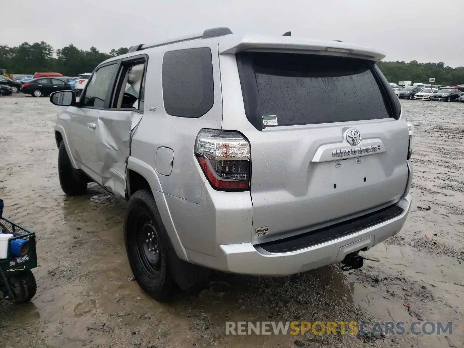 3 Photograph of a damaged car JTEFU5JR2M5235013 TOYOTA 4RUNNER 2021