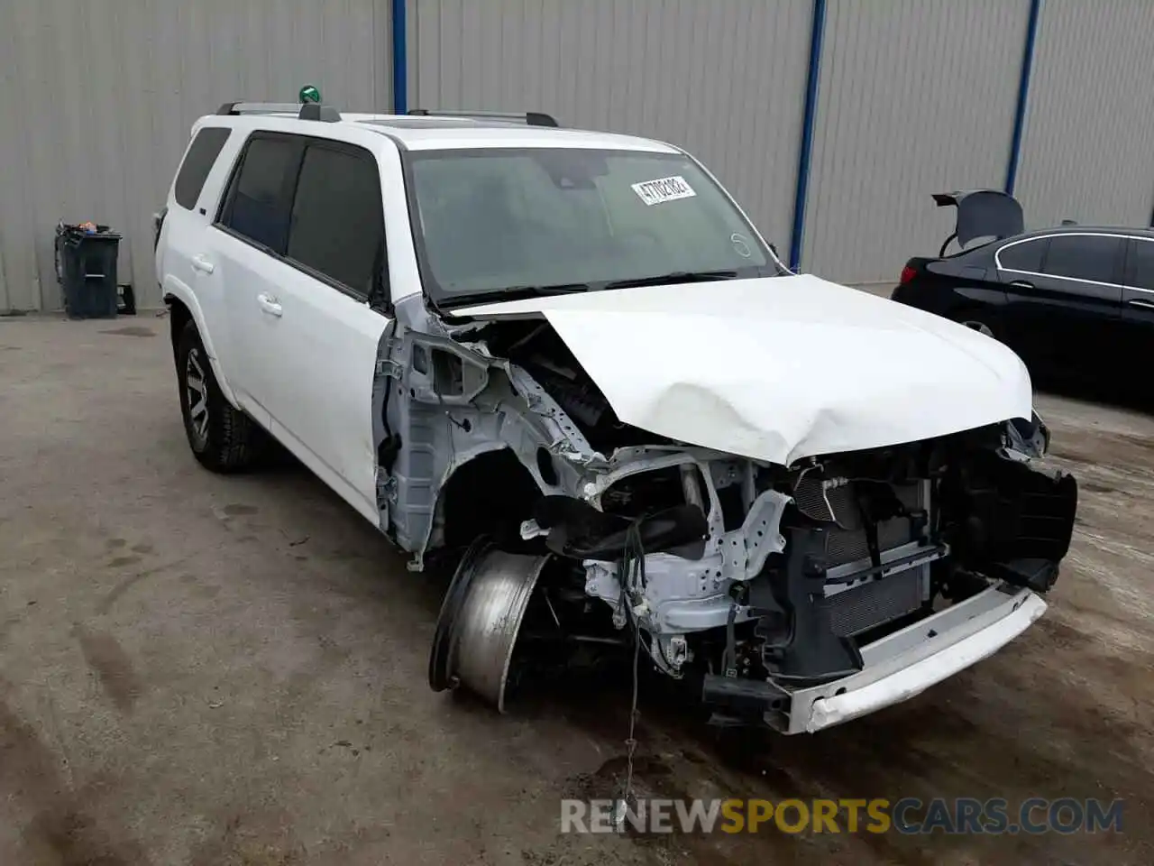 1 Photograph of a damaged car JTEFU5JR2M5236291 TOYOTA 4RUNNER 2021